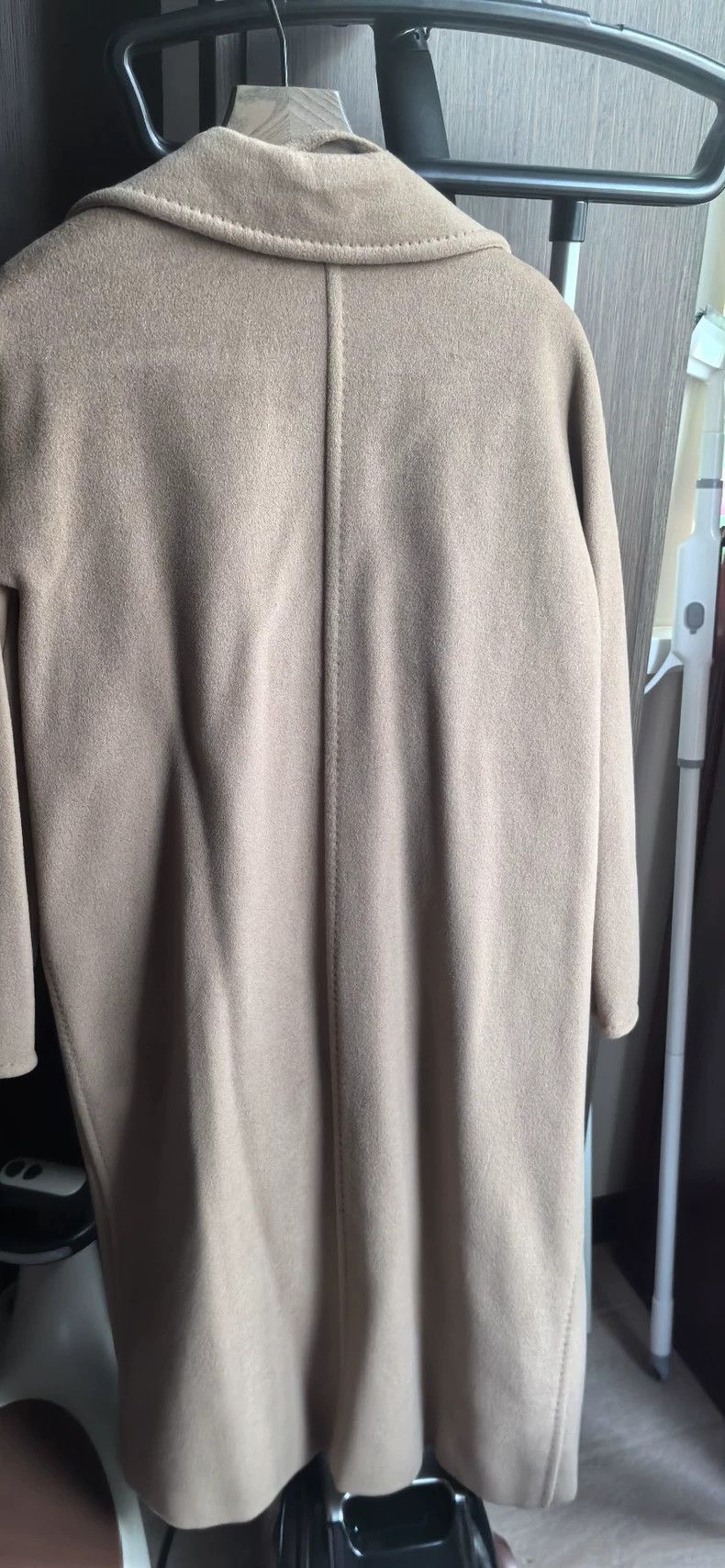 Max Mara Max Mara Coats Size M / US 6-8 / IT 42-44 - 2 Thumbnail