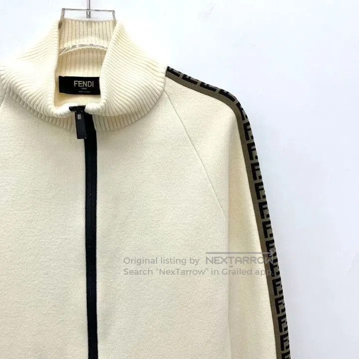Fendi Fendi Beige Side Logo Wool Zip Knit Coat. Size US L / EU 52-54 / 3 - 3 Thumbnail