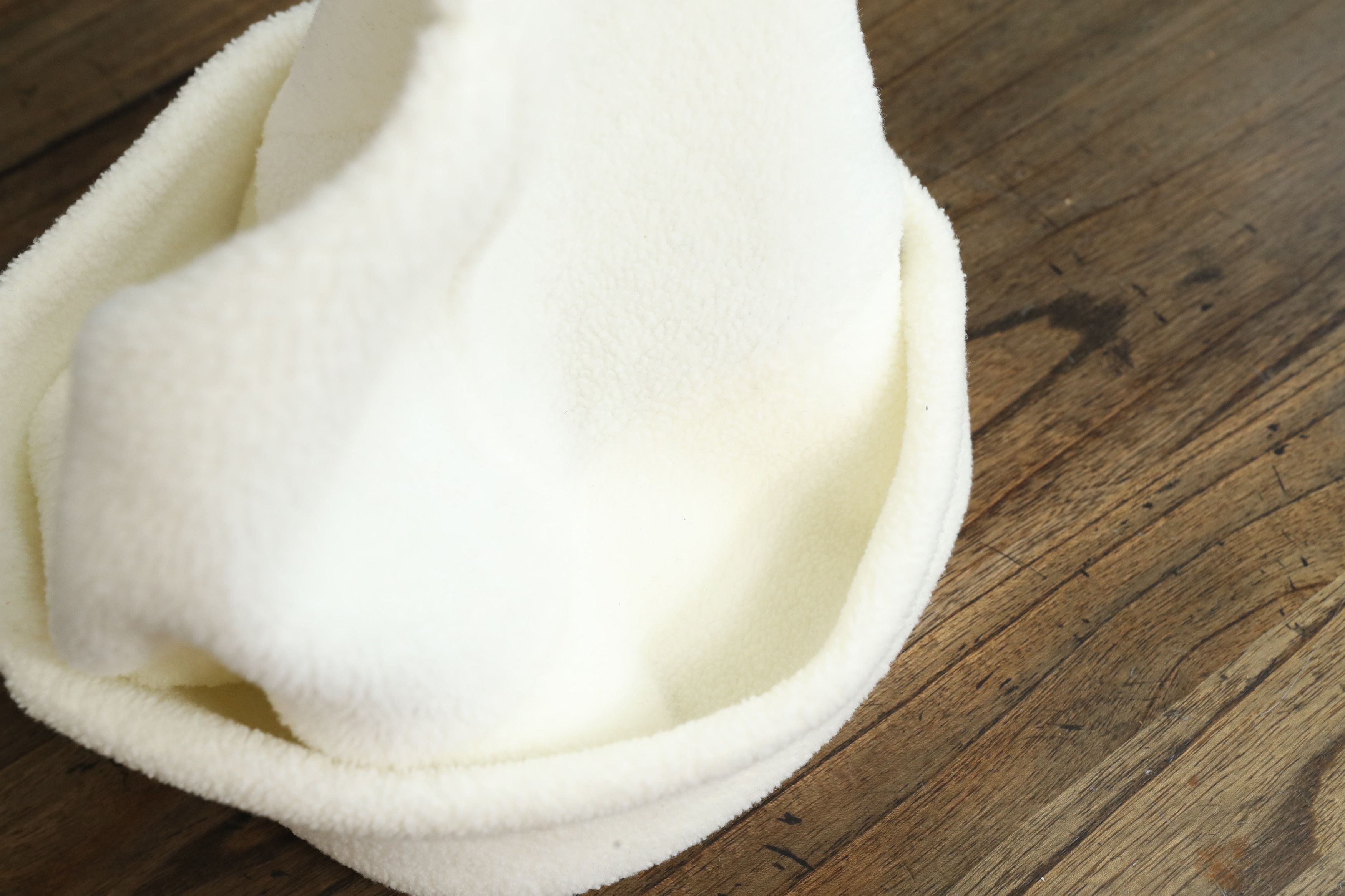 Vintage TAGO White Fleece Austria Beanie (OS) Size ONE SIZE - 5 Thumbnail