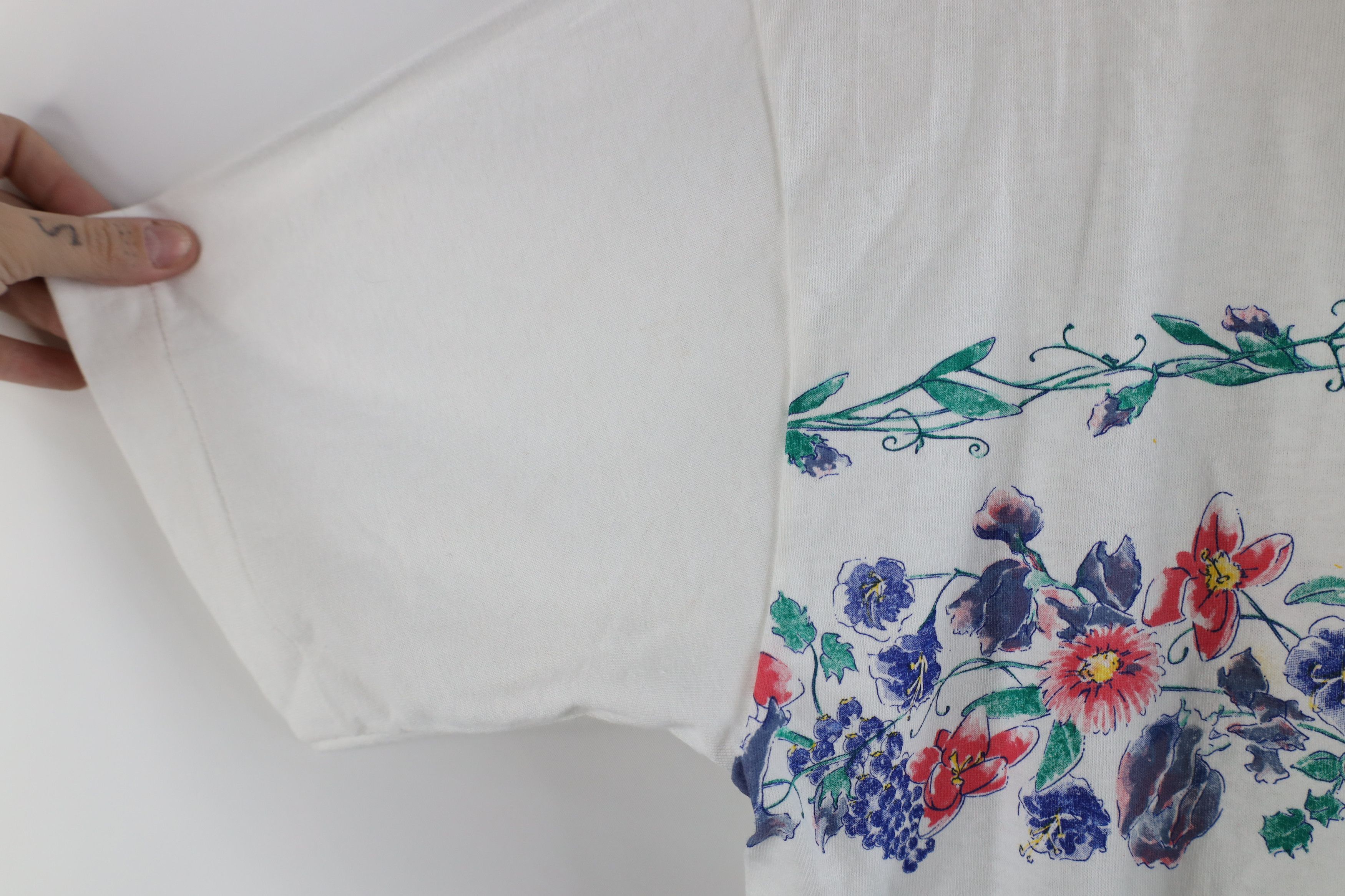 Vintage Vintage 90s Streetwear Floral Nature Short Sleeve T-Shirt Size M / US 6-8 / IT 42-44 - 6 Thumbnail