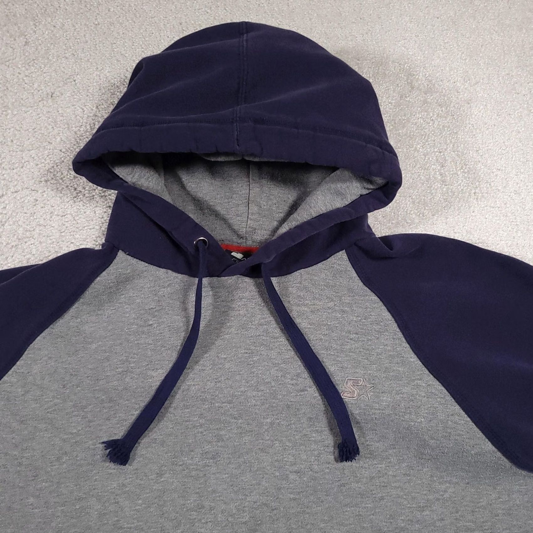 Starter Starter Hoodie Mens XL Pullover Sweatshirt Athletic Classic Pockets Gray Navy Embroidered Logo Kangaroo Pockets Drawstring Ribbed Hem Cl Size US XL / EU 56 / 4 - 3 Thumbnail