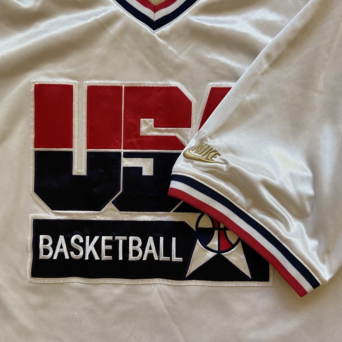 Nike VTG 1992 Michael Jordan Nike USA Basketball Olympic Jersey Size US L / EU 52-54 / 3 - 4 Thumbnail