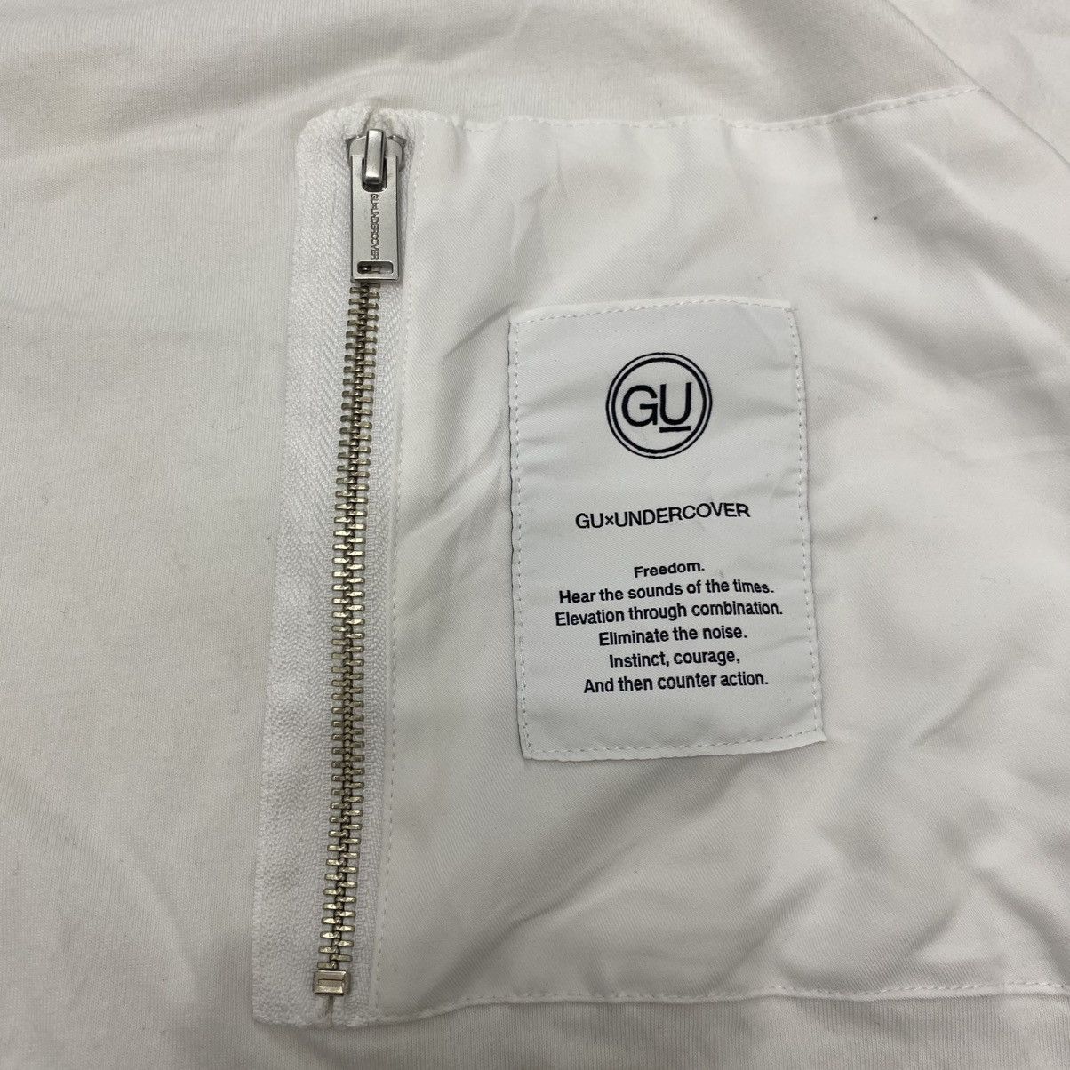 GU × Japanese Brand × Undercover Undercover x Gu Oversize Zip Pocket T-shirt Size US L / EU 52-54 / 3 - 3 Thumbnail