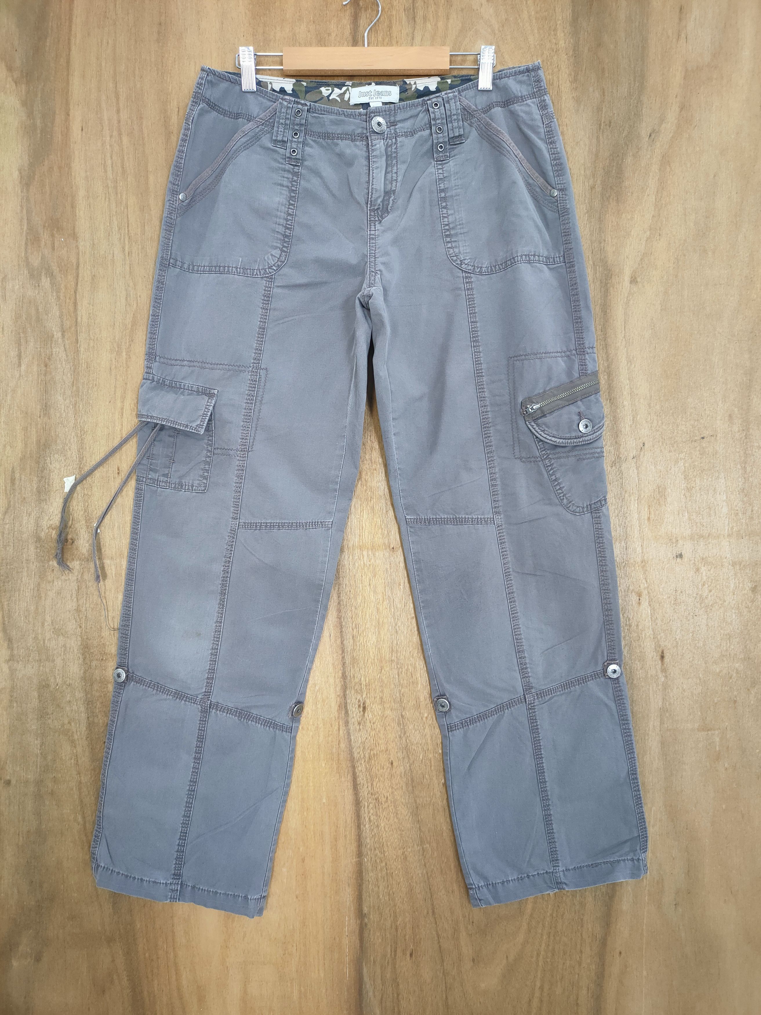Japanese Brand × Vintage VINTAGE JAPANESE BRAND FADED GREY CARGO PANTS Size US 33 - 1 Thumbnail