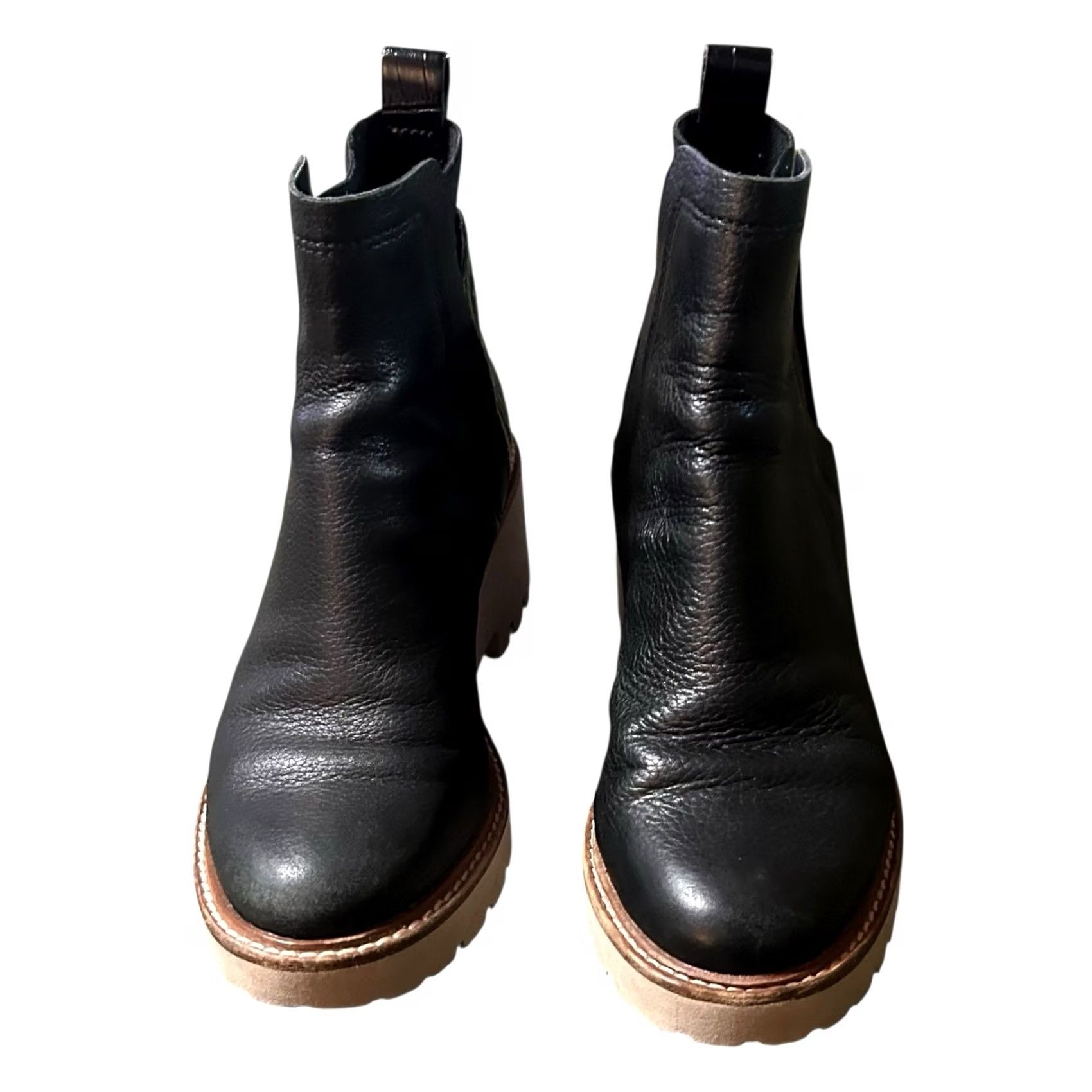 Dolce Vita DV By Dolce Vita Rielle Bootie Women's Black Leather Ankle Boots Size 6.5 Boots Size US 7 / IT 37 - 7 Thumbnail