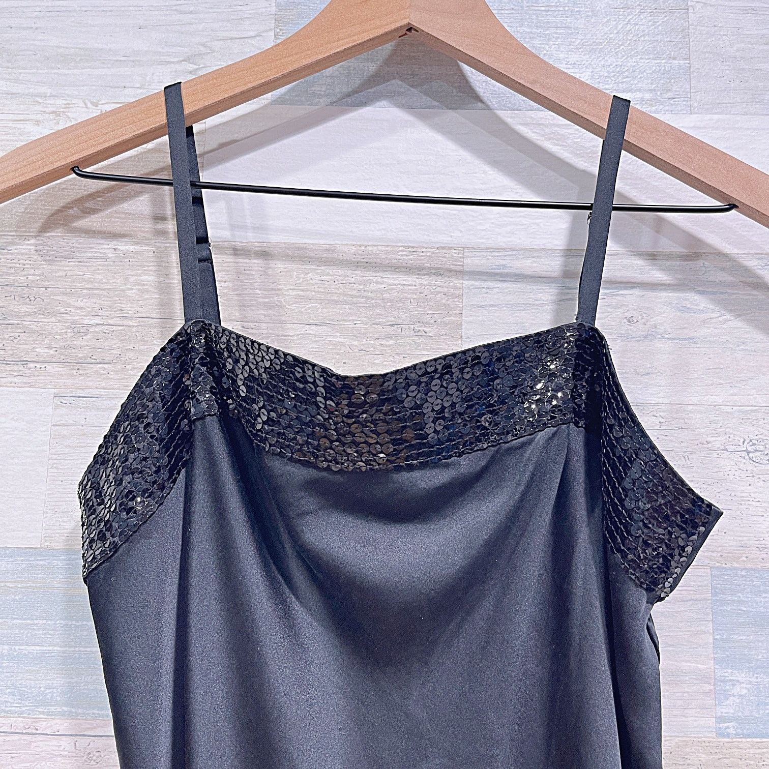 Express Express Silk Satin Drop Waist Sequin Cami Blouse Black S Size S / US 4 / IT 40 - 2 Thumbnail