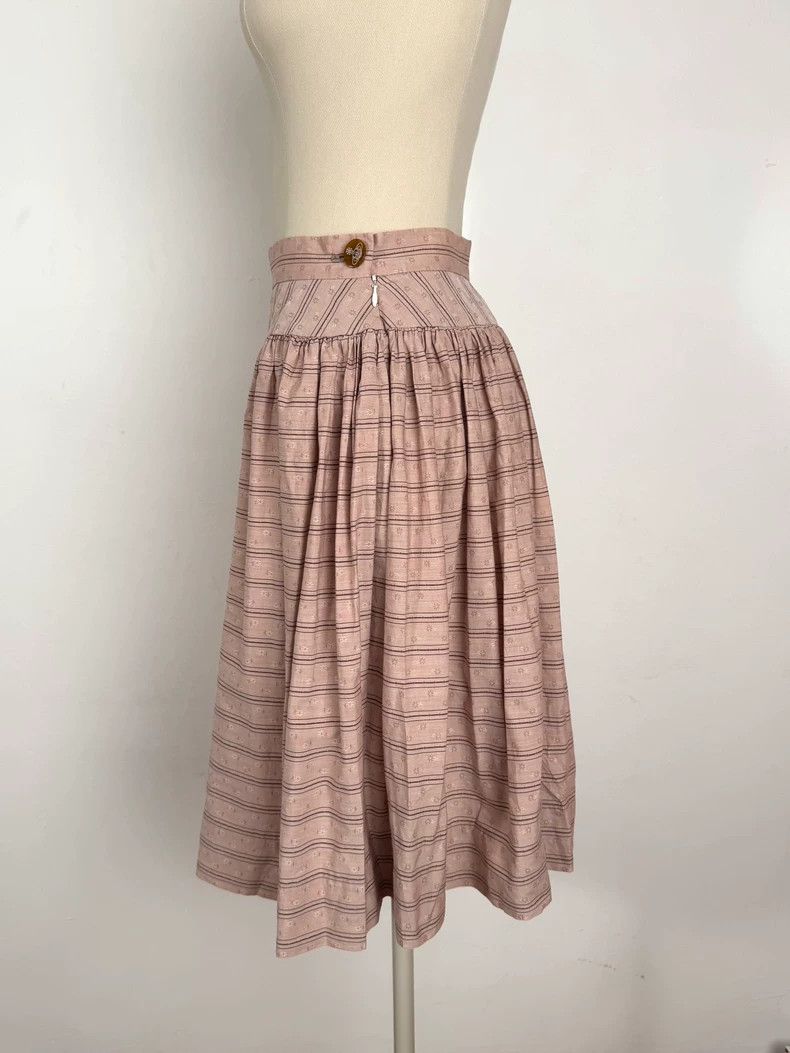 Vivienne Westwood Vivienne Westwood size3 Pink embroidered pleated skirt Size 25" / US 0 / IT 36 - 4 Thumbnail