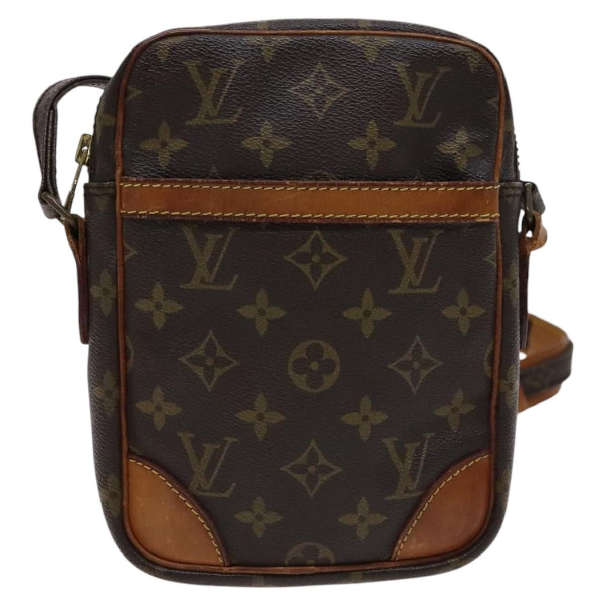 Louis Vuitton LOUIS VUITTON Monogram Danube Shoulder Bag M45266 Size ONE SIZE - 13 Thumbnail