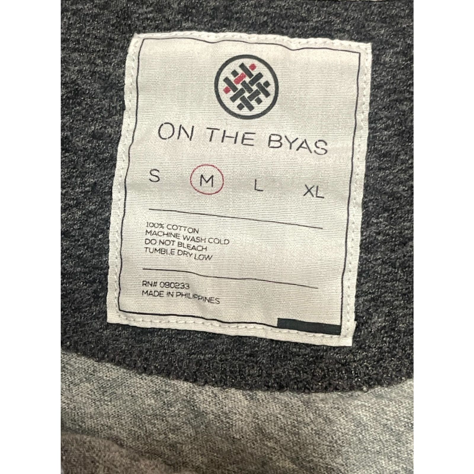 Vintage On The Byas Shirt Mens Size M Dark Gray Long Sleeve Henley Style Shirt Size US M / EU 48-50 / 2 - 6 Thumbnail