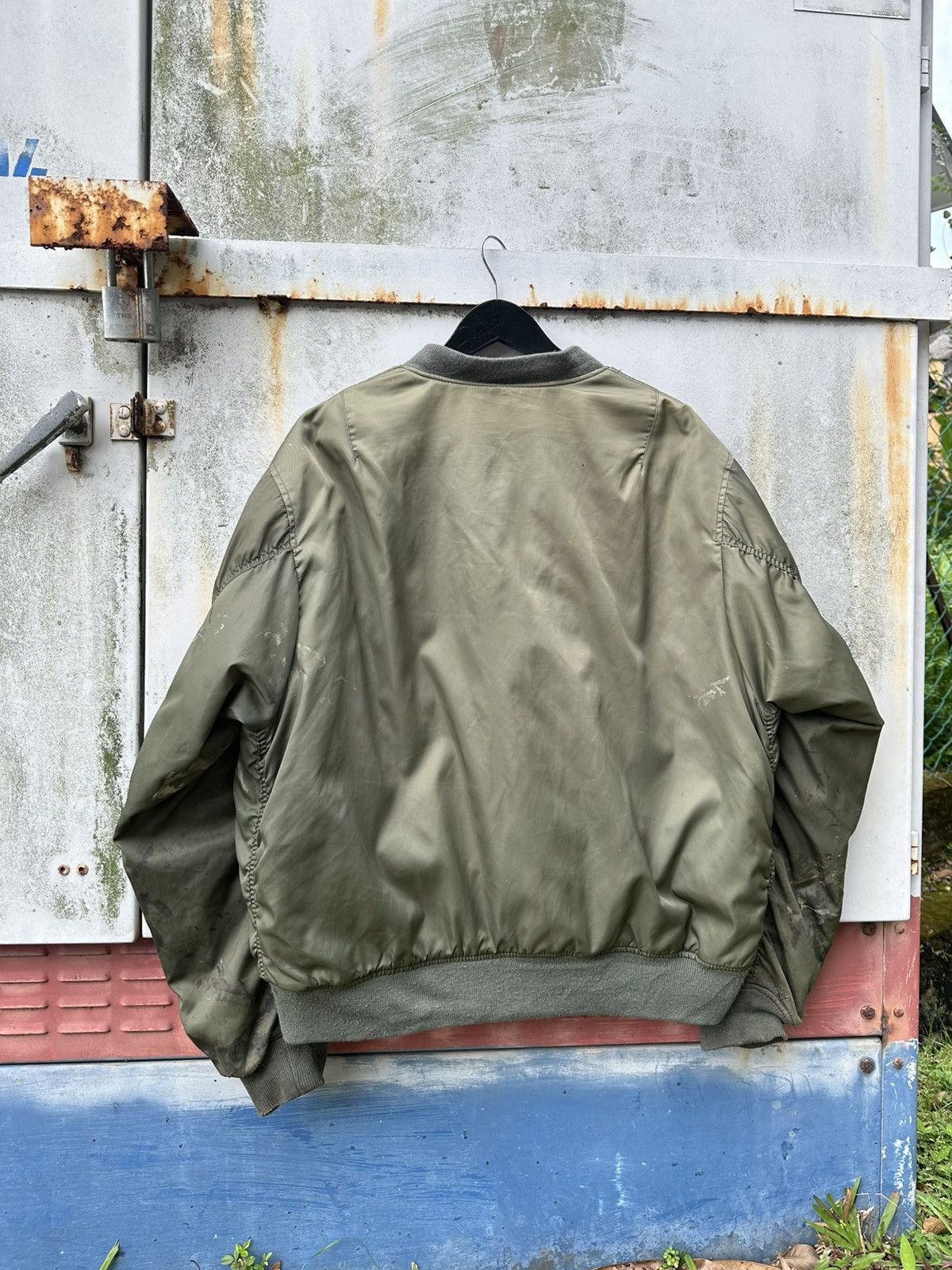 Vintage 🪖Vintage THRASHED MA-1 Man Intermediate Bomber Jacket Size US XXL / EU 58 / 5 - 8 Thumbnail