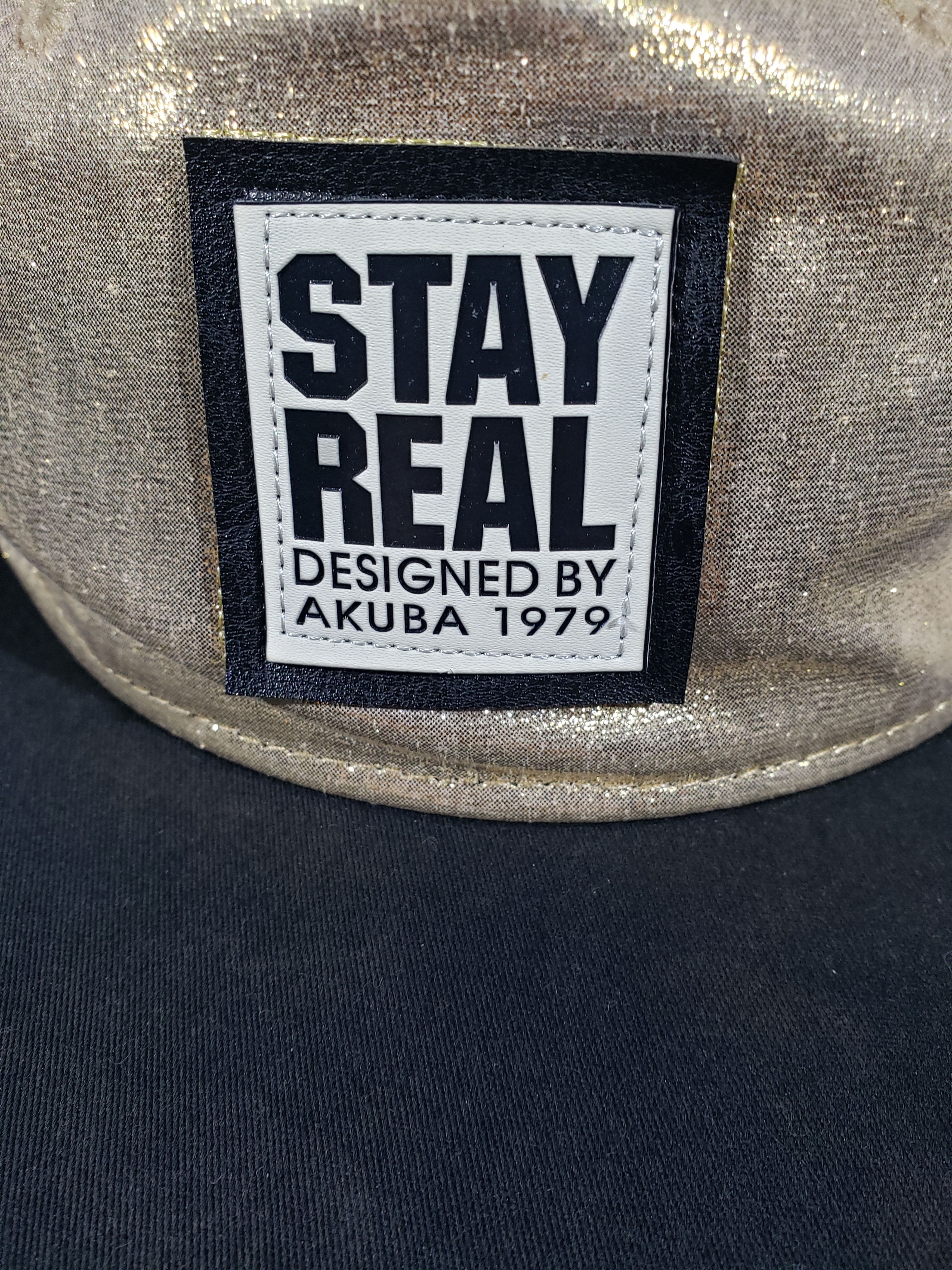 Designer Gold baseball cap. Size ONE SIZE - 6 Thumbnail