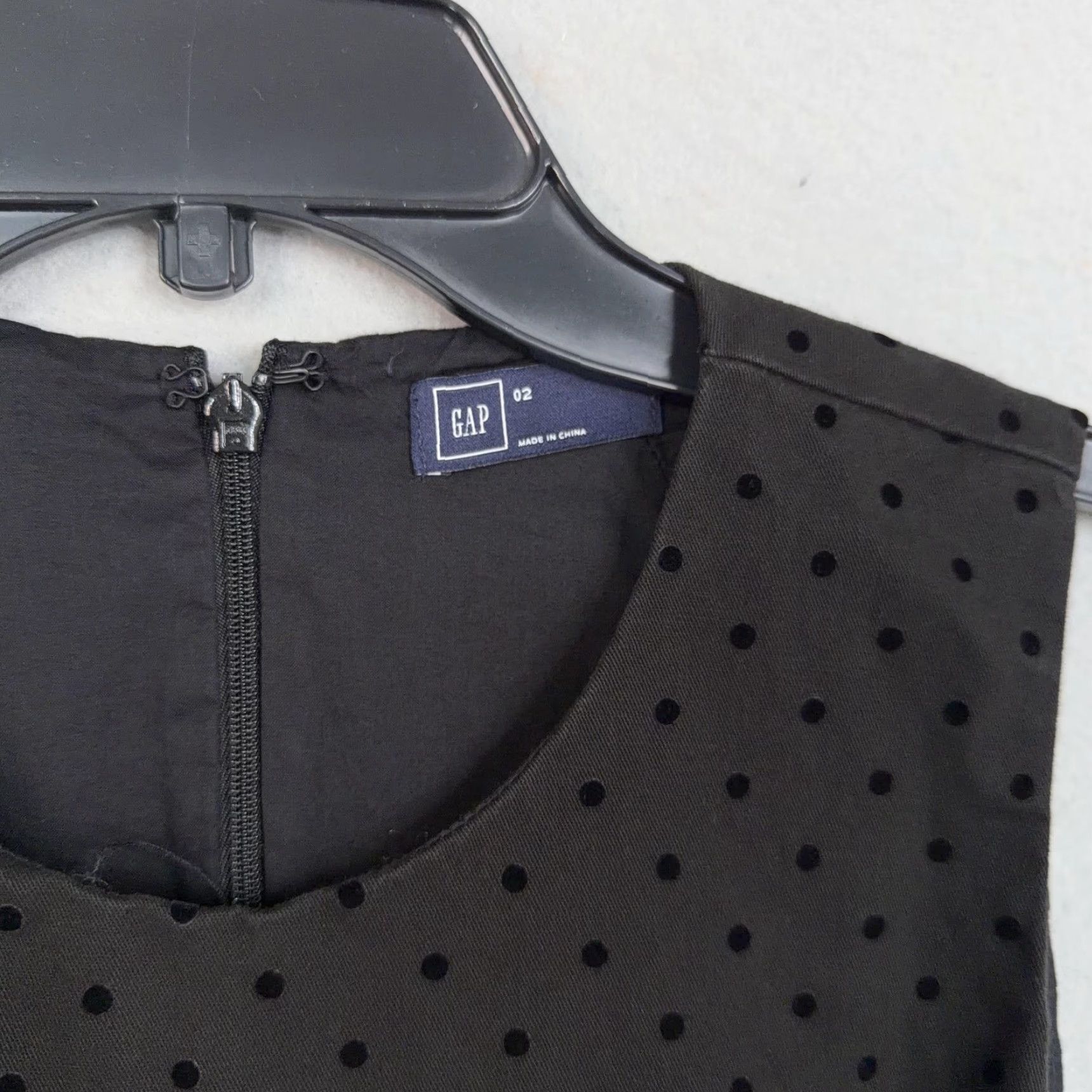 Gap GAP Dress Womens 2 Black Polka Dot Sleeveless Fit Flare Short Party LBD Dress Women Polka Dot Black Sleeveless Fit Flare Short Party LBD Size 26" / US 2 / IT 38 - 4 Thumbnail