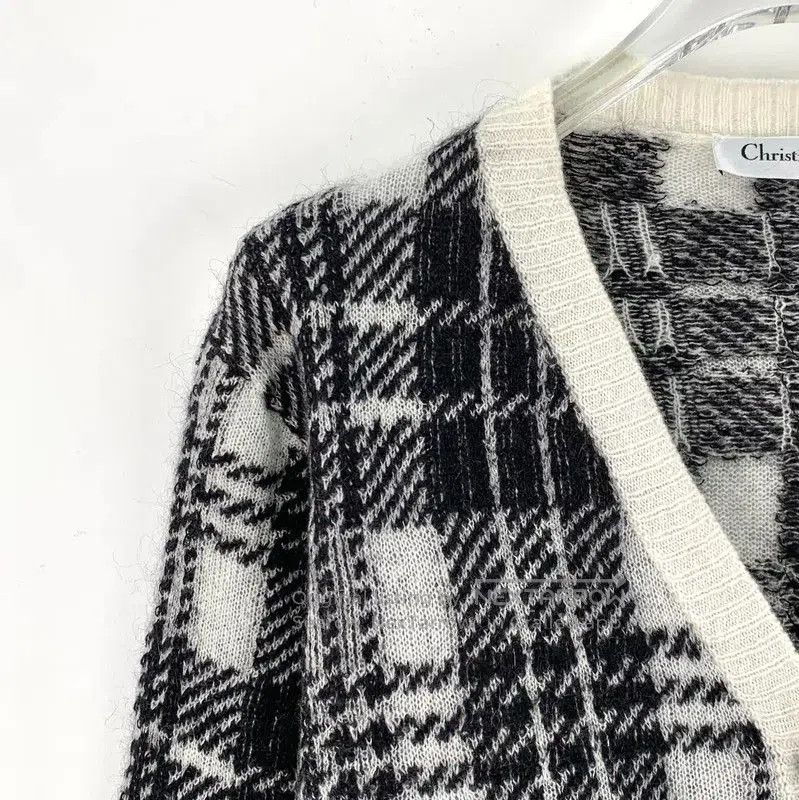 Dior Dior Black Mohair Women's Cardigan . Size S / US 4 / IT 40 - 3 Thumbnail