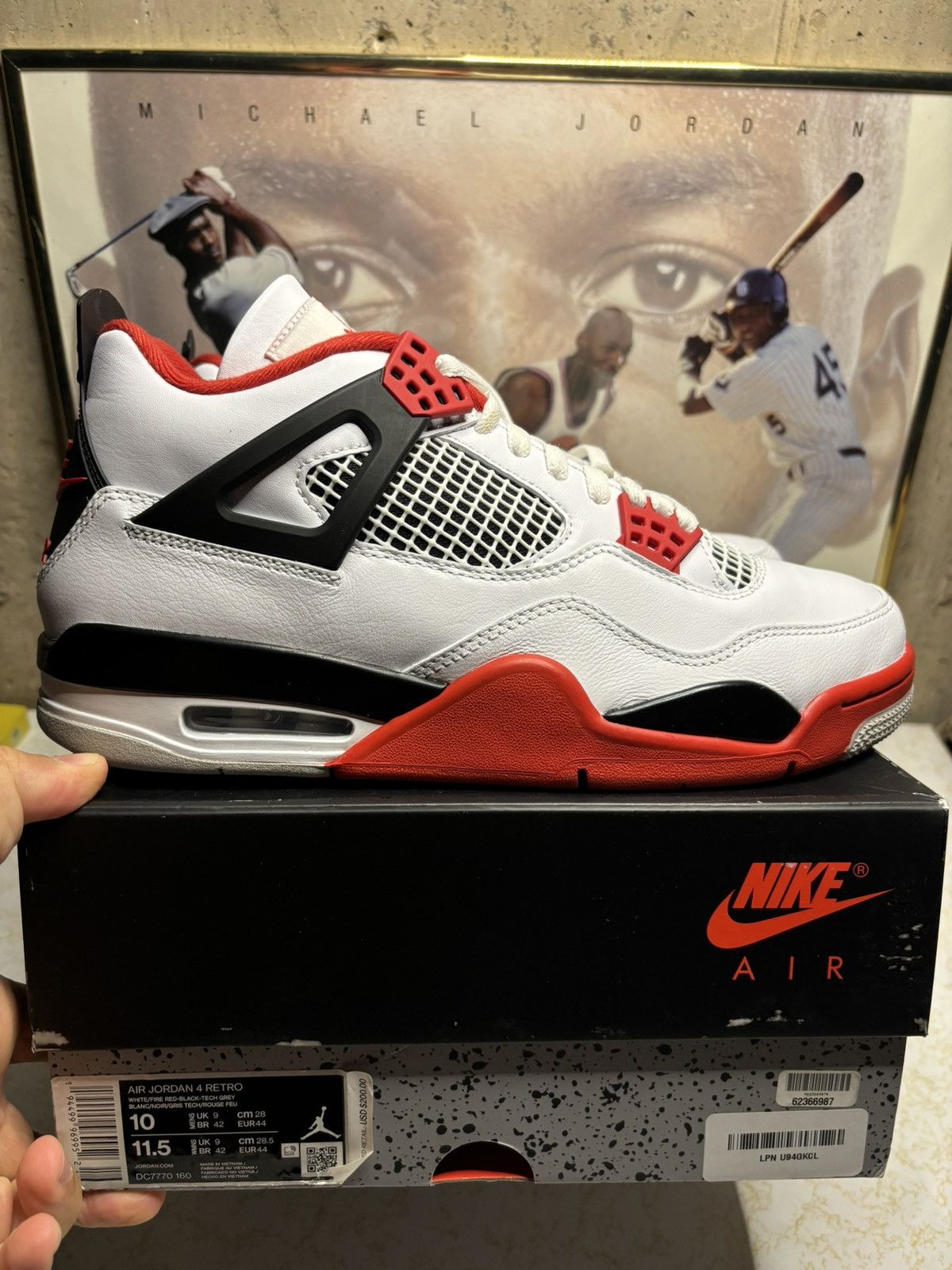 Jordan Brand Jordan Retro 4 “Fire Red” 2020 Size US 10 / EU 43 - 1 Thumbnail