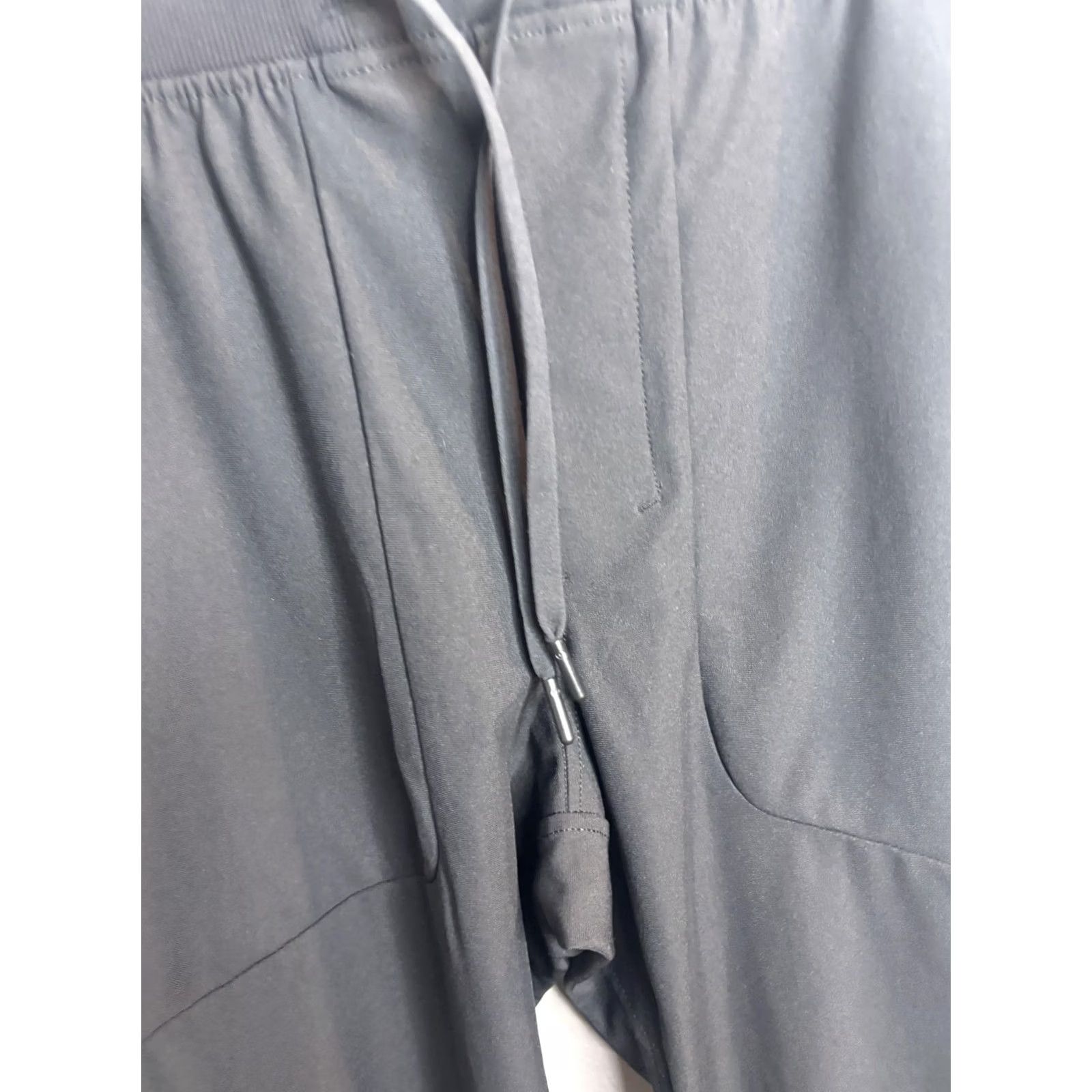 Lululemon Lululemon Pants Mens Small Black Joggers Elastic Waist Cuffed Athletic Stretch Sportswear Size US 29 - 3 Thumbnail