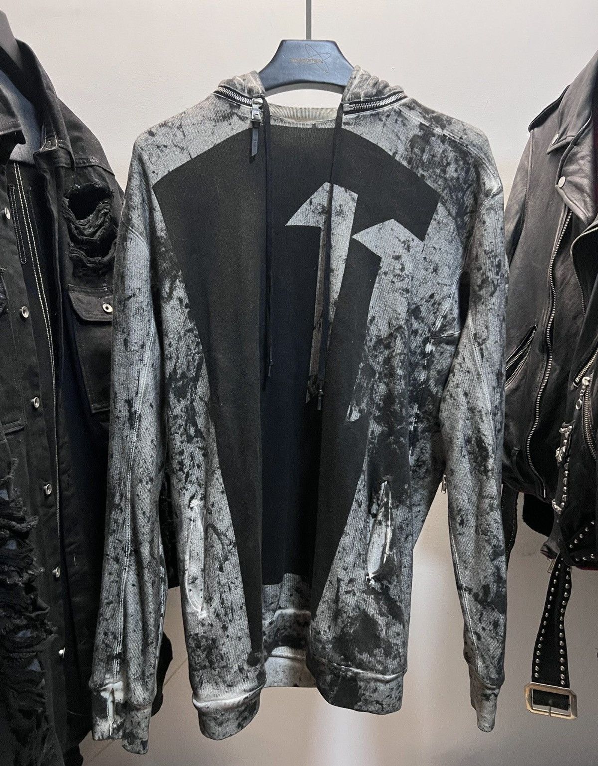 11 By Boris Bidjan Saberi 11ByBBS Boris Bidjan Saberi Ink-Spray Hoodie Size US M / EU 48-50 / 2 - 1 Thumbnail