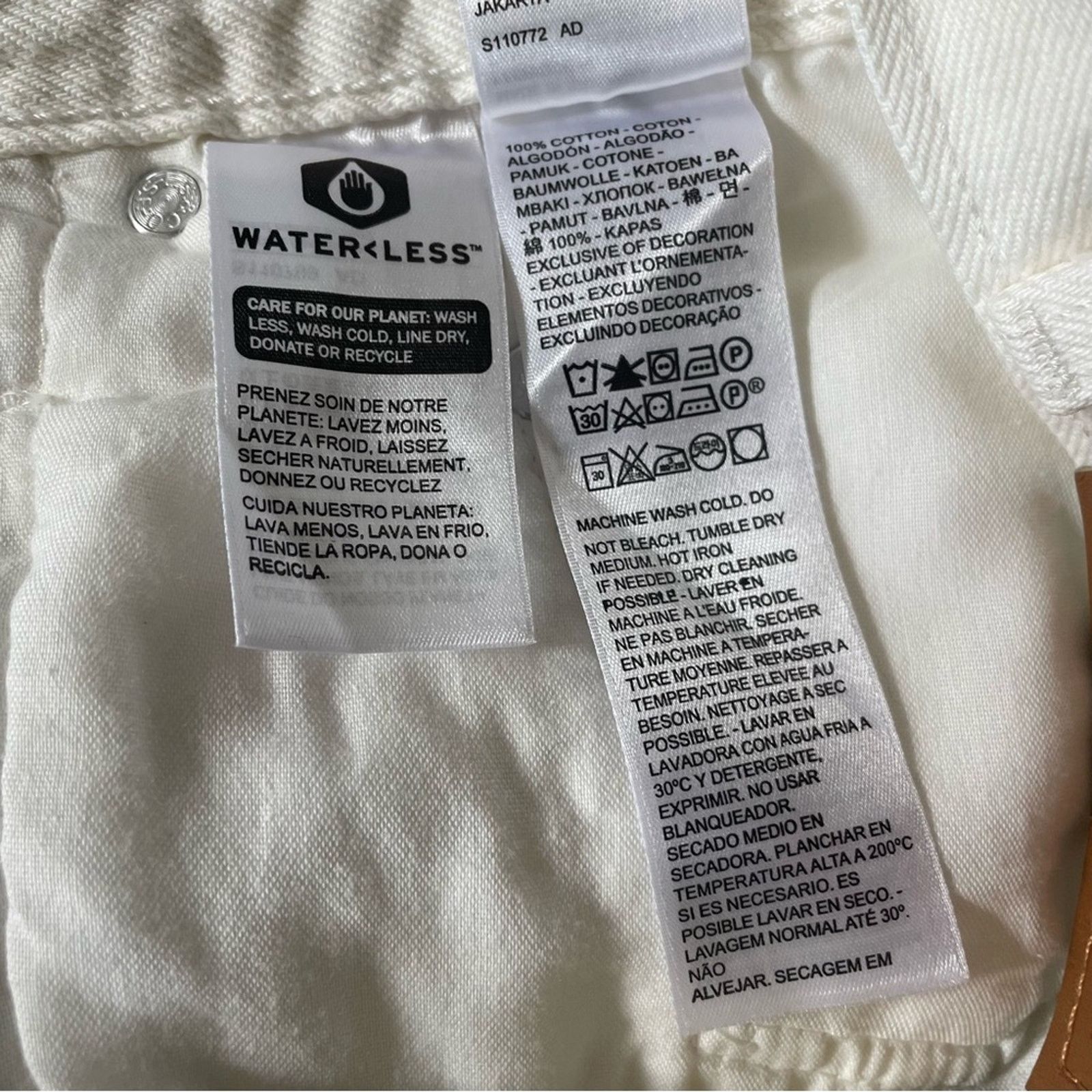 Levi's 501® ORIGINAL FIT WOMEN'S JEANS 30x32 Size 30" / US 8 / IT 44 - 9 Thumbnail