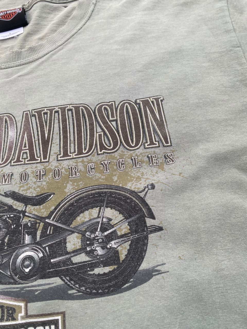 Harley Davidson Vintage Harley Davidson Motorcycles Distressed Tshirt Size US L / EU 52-54 / 3 - 5 Thumbnail