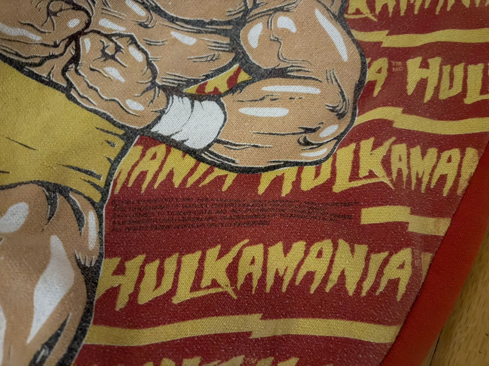 Other Vintage 1991 Hulk Hogan AOP Red Sweatshirt Size Small Size US XXS / EU 40 - 2 Thumbnail