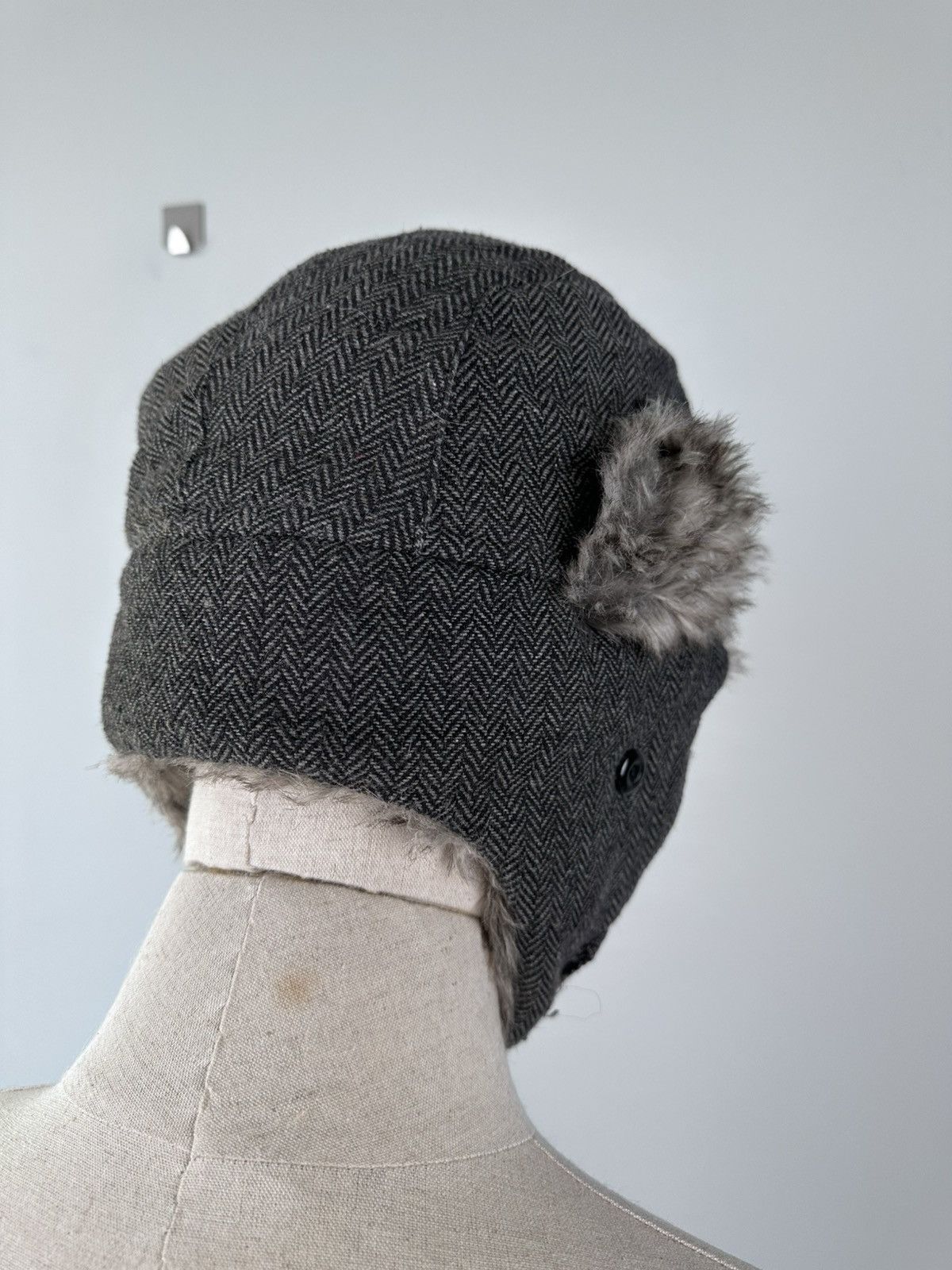 Vintage Vintage Y2k Ushanka Fur Faux Fuzzy Hat If Six Was Nine Size ONE SIZE - 4 Thumbnail