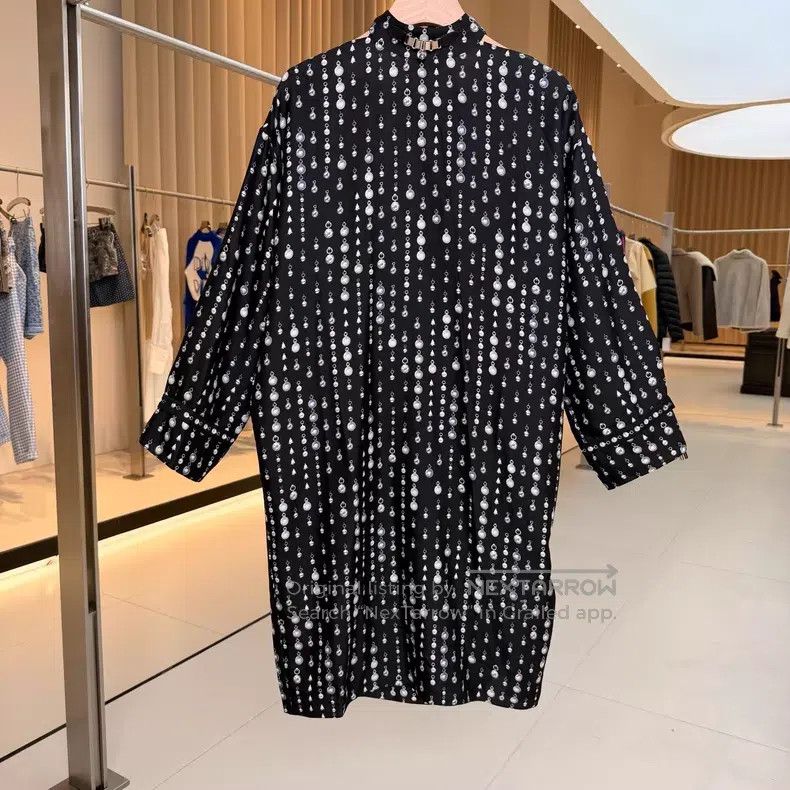 Hermes Hermes Black and White Neck Tie Bell Silk Dress Size XS / US 0-2 / IT 36-38 - 1 Thumbnail