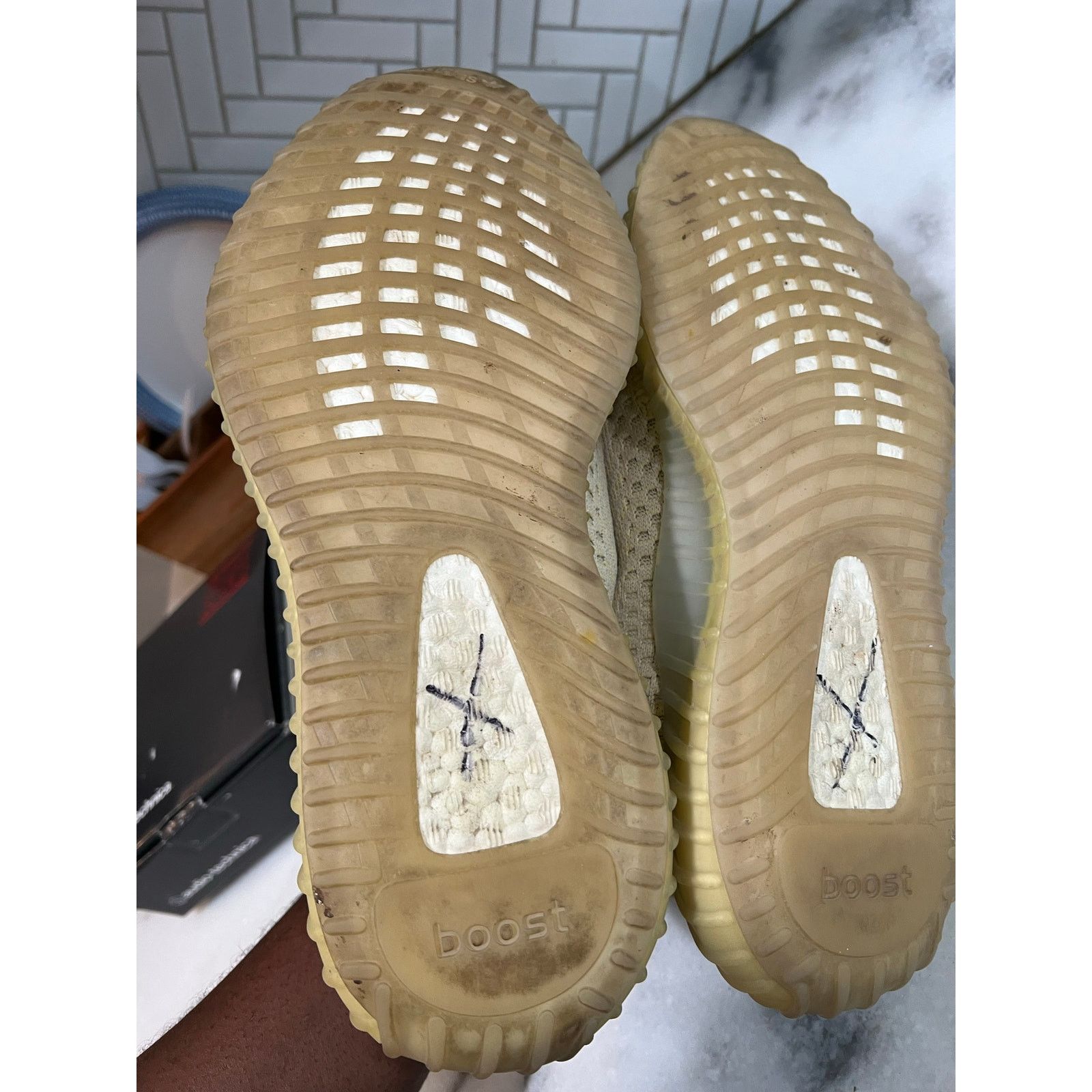 Adidas adidas Yeezy Boost 350 V2 Light UV Reactive Sz 9.5 Men’s Size US 9.5 / EU 42-43 - 9 Thumbnail