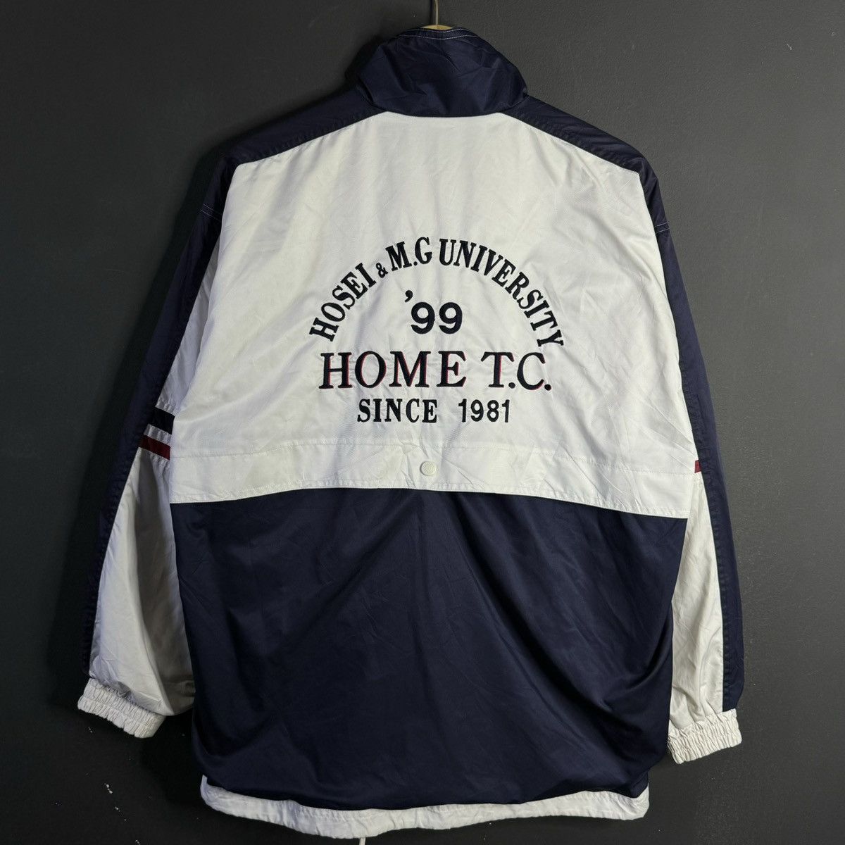 Sergio Tacchini Vintage SERGIO TACHINI Sportswear Tennis Style Jacket Size US L / EU 52-54 / 3 - 1 Thumbnail