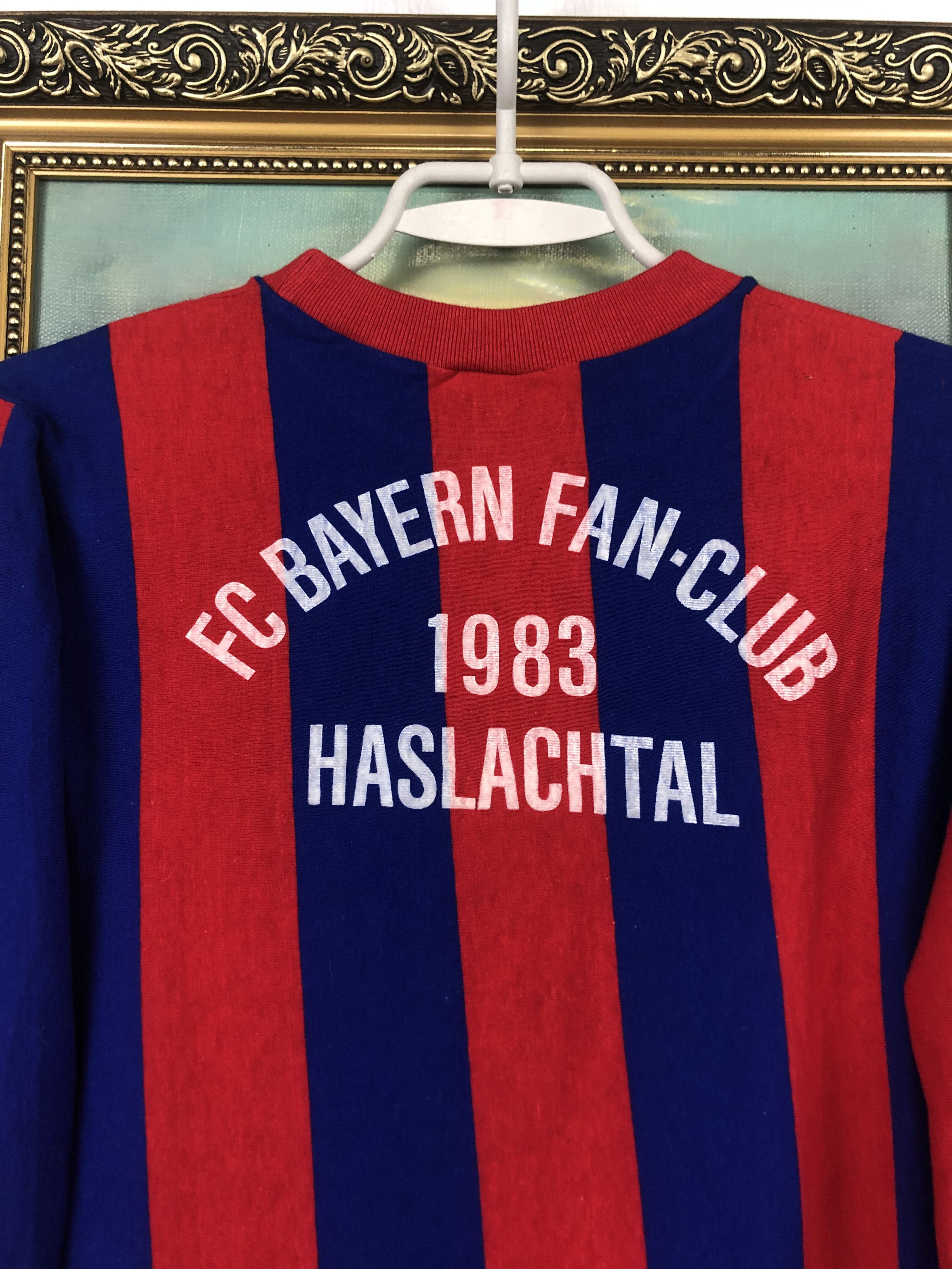 Vintage Vintage 80's Bayern Munich Football Shirt West Germany Tee Size US L / EU 52-54 / 3 - 12 Thumbnail
