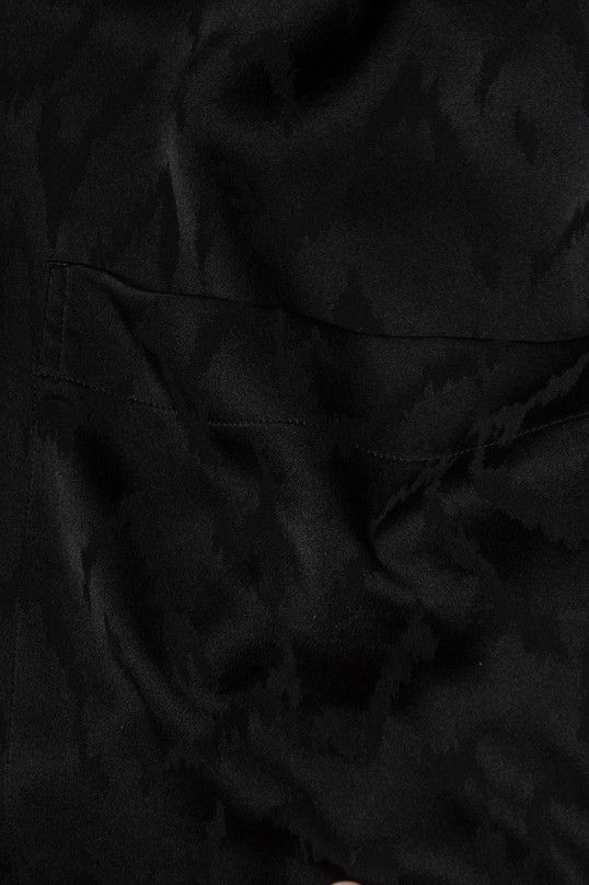 Saint Laurent Paris Saint Laurent, Short sleeve satin zig zag shirt Size US S / EU 44-46 / 1 - 7 Thumbnail