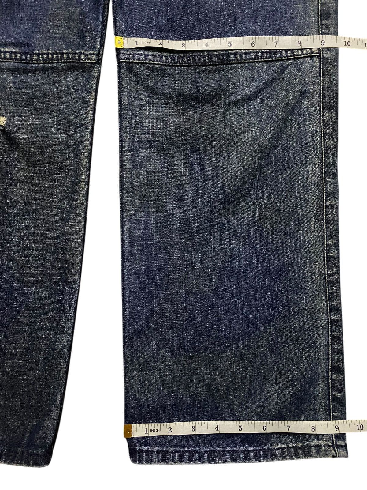 Gap Vintage Gap Surveyor Distressed Baggy Jeans Size US 30 / EU 46 - 14 Thumbnail