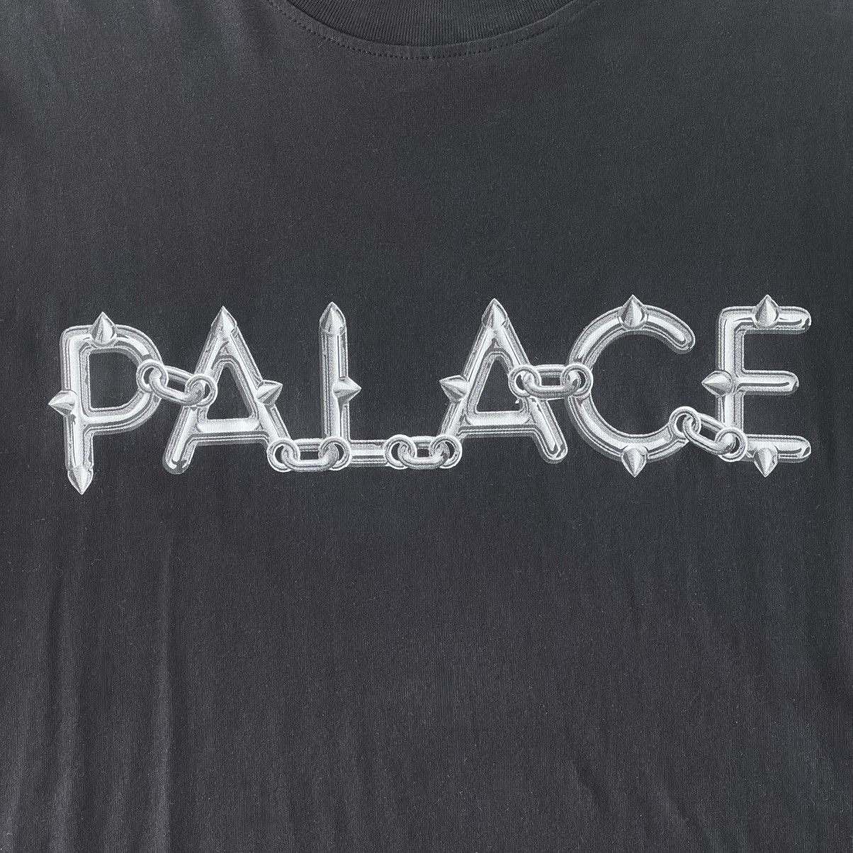 Palace ⛓️‍💥 SPIKE LONGSLEEVE S/S 2022 + 2 STICKERS BARBWIRE PRINT Size US XL / EU 56 / 4 - 4 Thumbnail