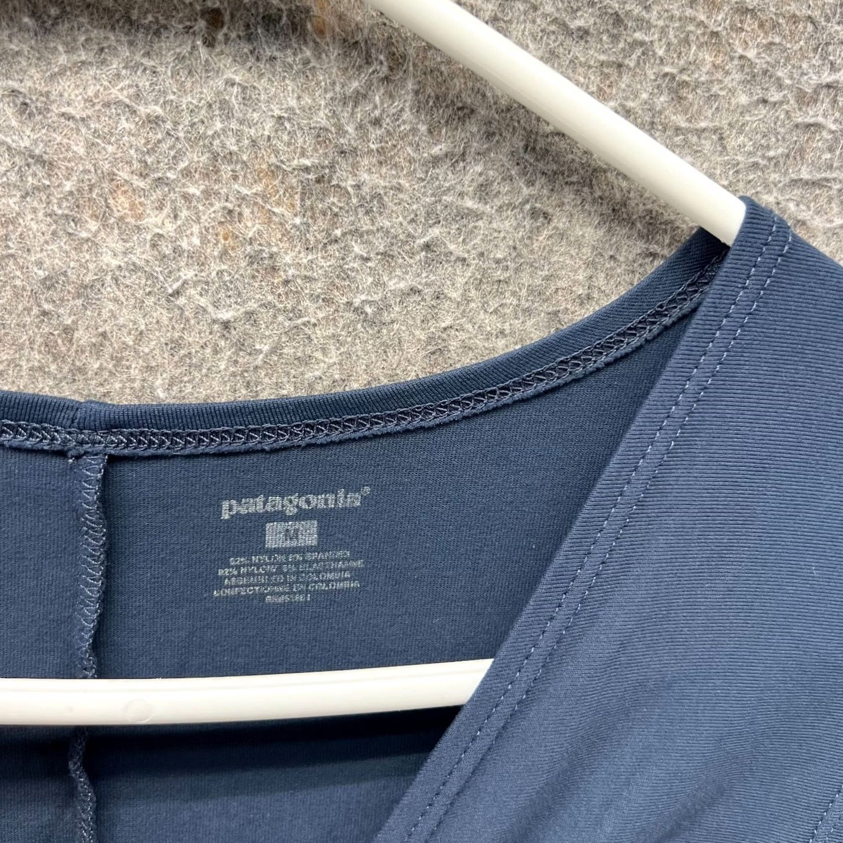 Patagonia Patagonia Dress Women Medium Blue Navy Sleeveless Knot Front Long Stretch Knit A-Line Sundress Casual Travel Summer Spring Size M / US 6-8 / IT 42-44 - 4 Thumbnail