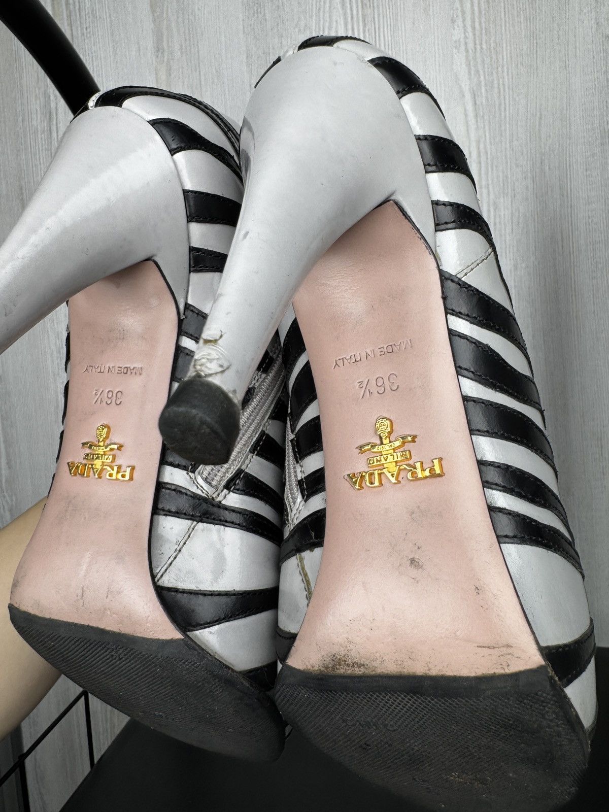Prada Prada Grey Black Leather Tiger Stripe Ankle Boots size 36.5 Size US 6.5 / IT 36.5 - 13 Thumbnail