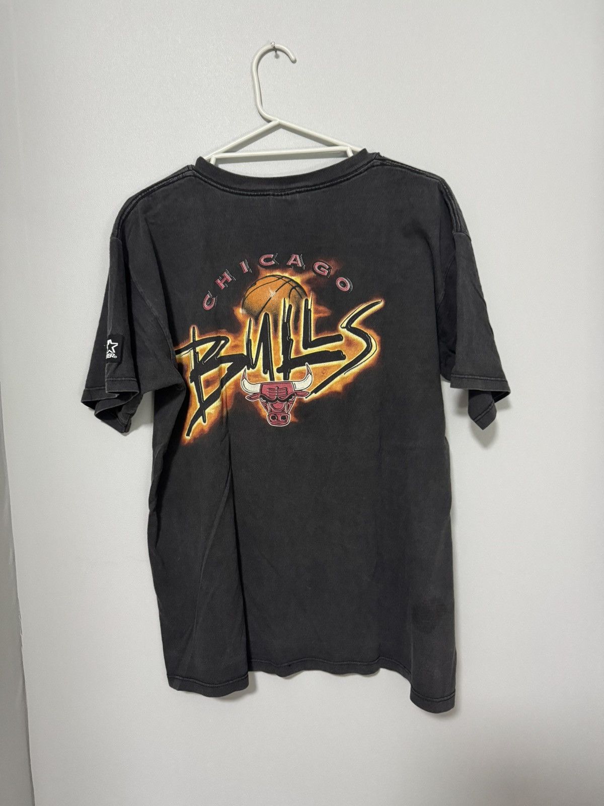 Starter Chicago Bulls 90s vintage Starter t-shirt Size US M / EU 48-50 / 2 - 7 Thumbnail