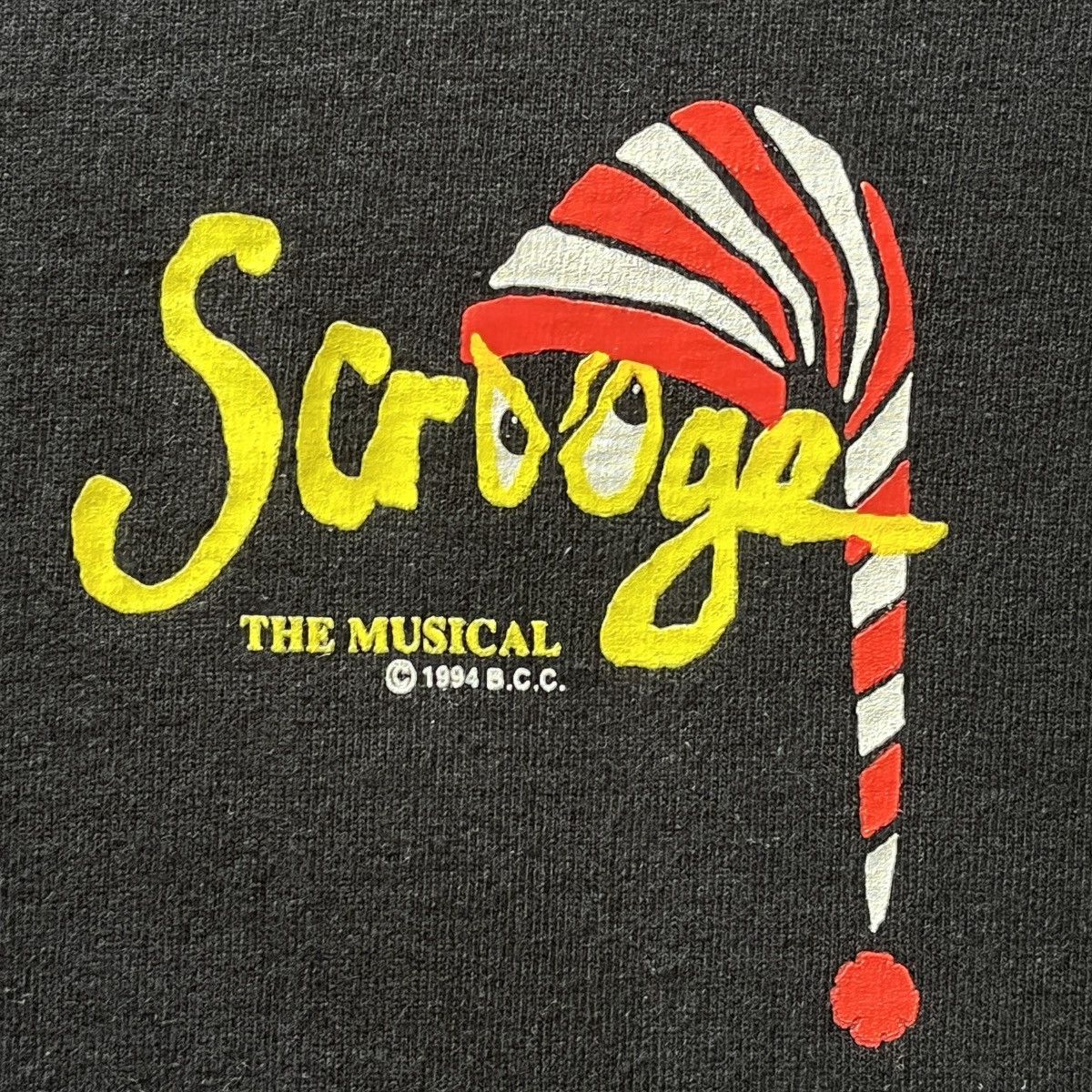 Other Vintage Copyright 1994 Scrooge The Musical TShirt Size US L / EU 52-54 / 3 - 13 Thumbnail