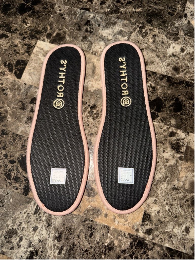 Rothy's Rothy's The Original Slip On Sneaker Size 7.5 Pink Coral Size US 7.5 / IT 37.5 - 3 Thumbnail