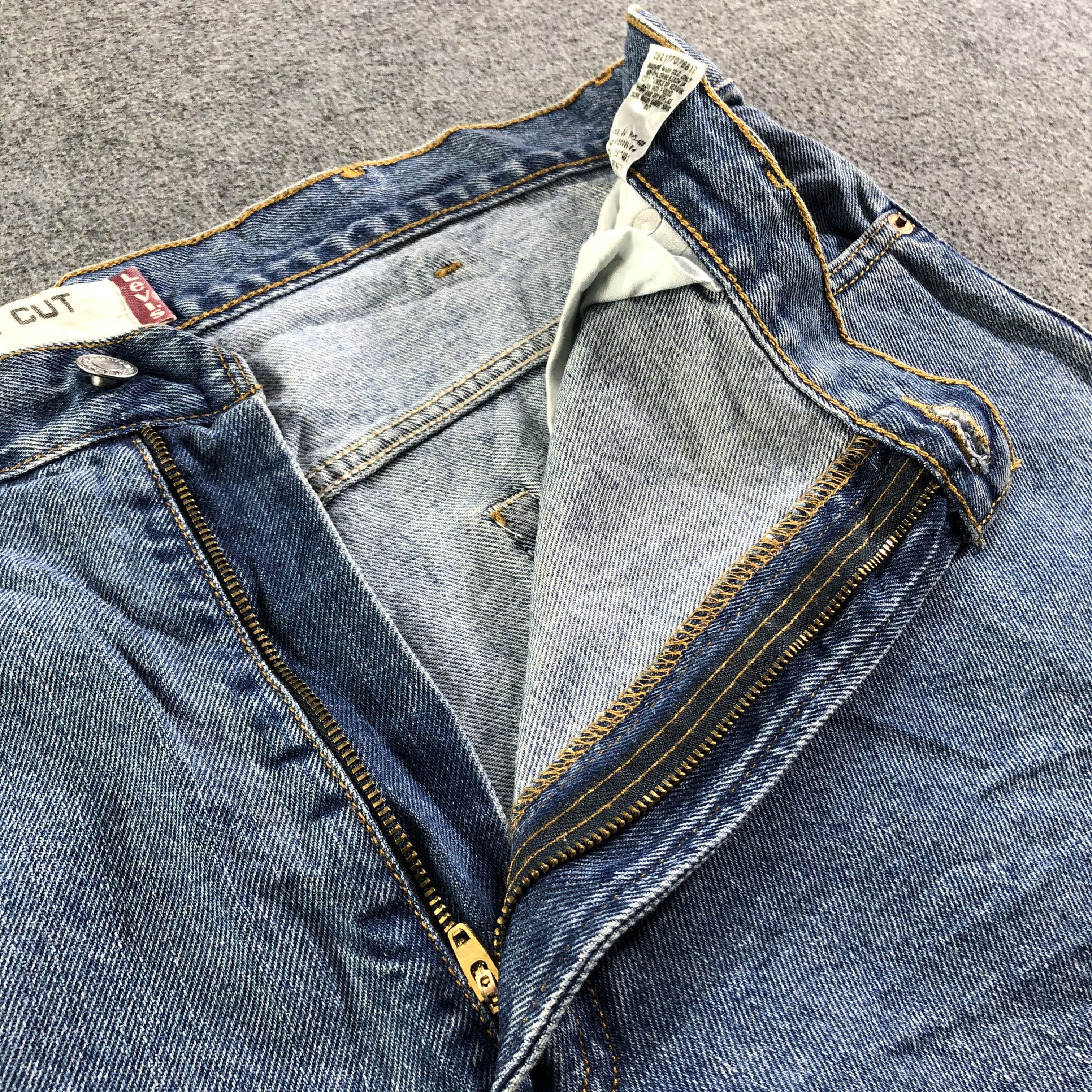 Levi's Vintage Blue Wash Levis 517 Jeans-J3466 Size US 41 - 7 Thumbnail