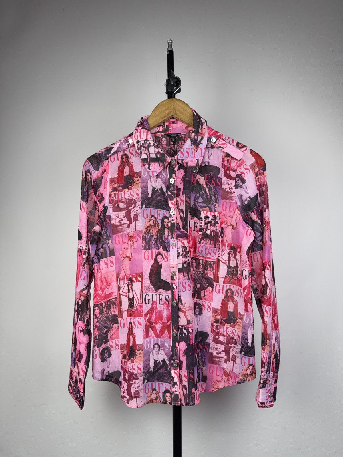 Guess Avant Garde Guess Pink All Over Magazine Print Mesh Shirt Size XS / US 0-2 / IT 36-38 - 1 Thumbnail