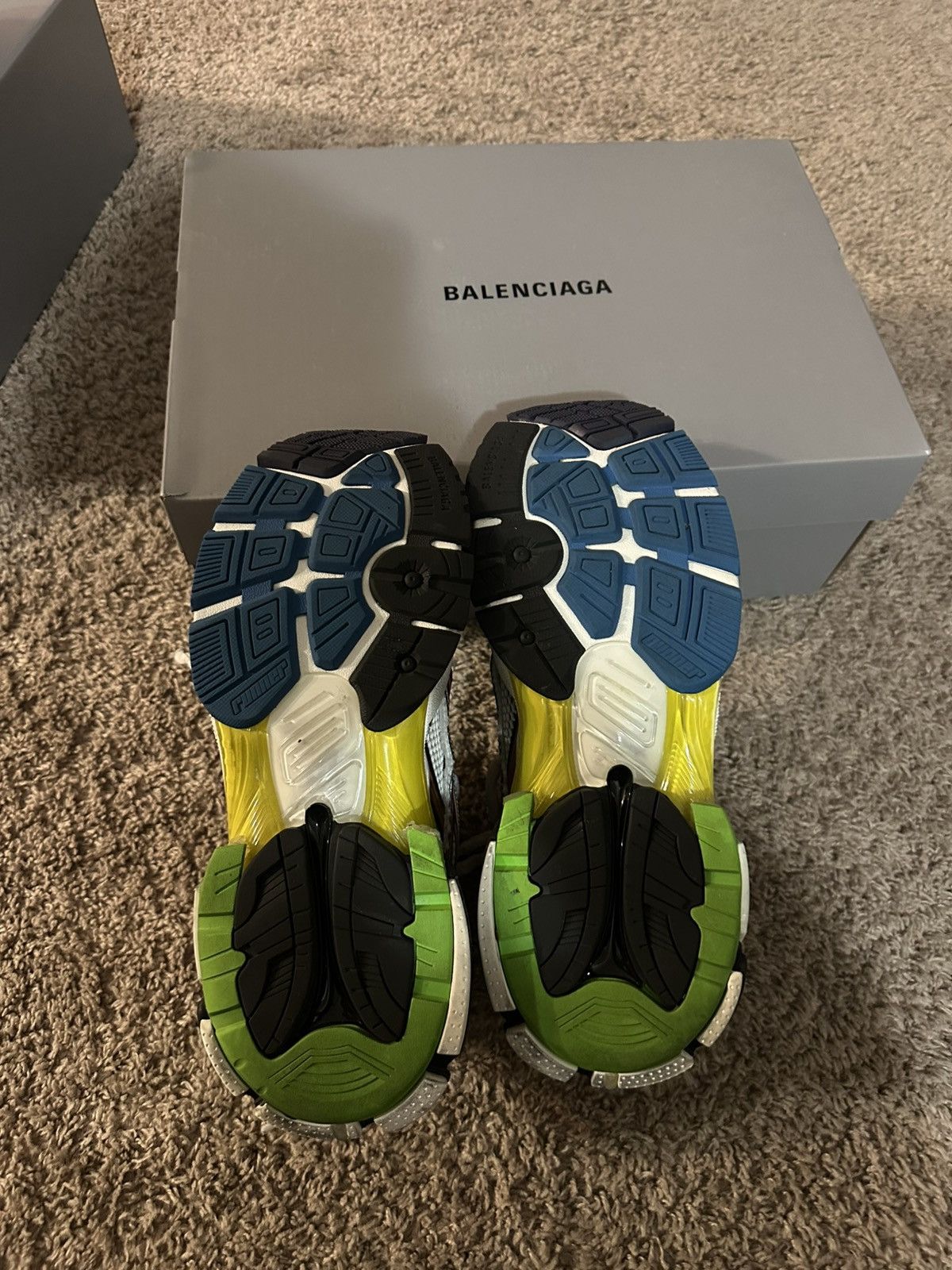Balenciaga Balenciaga Runner Multi color sneakers Size US 9 / EU 42 - 6 Thumbnail