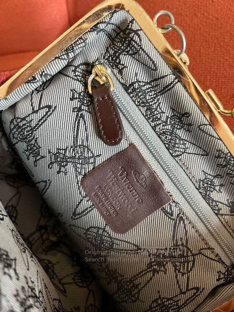 Vivienne Westwood Vivienne Westwood size os Vintage bag, burgundy calf leathe Size ONE SIZE - 5 Thumbnail