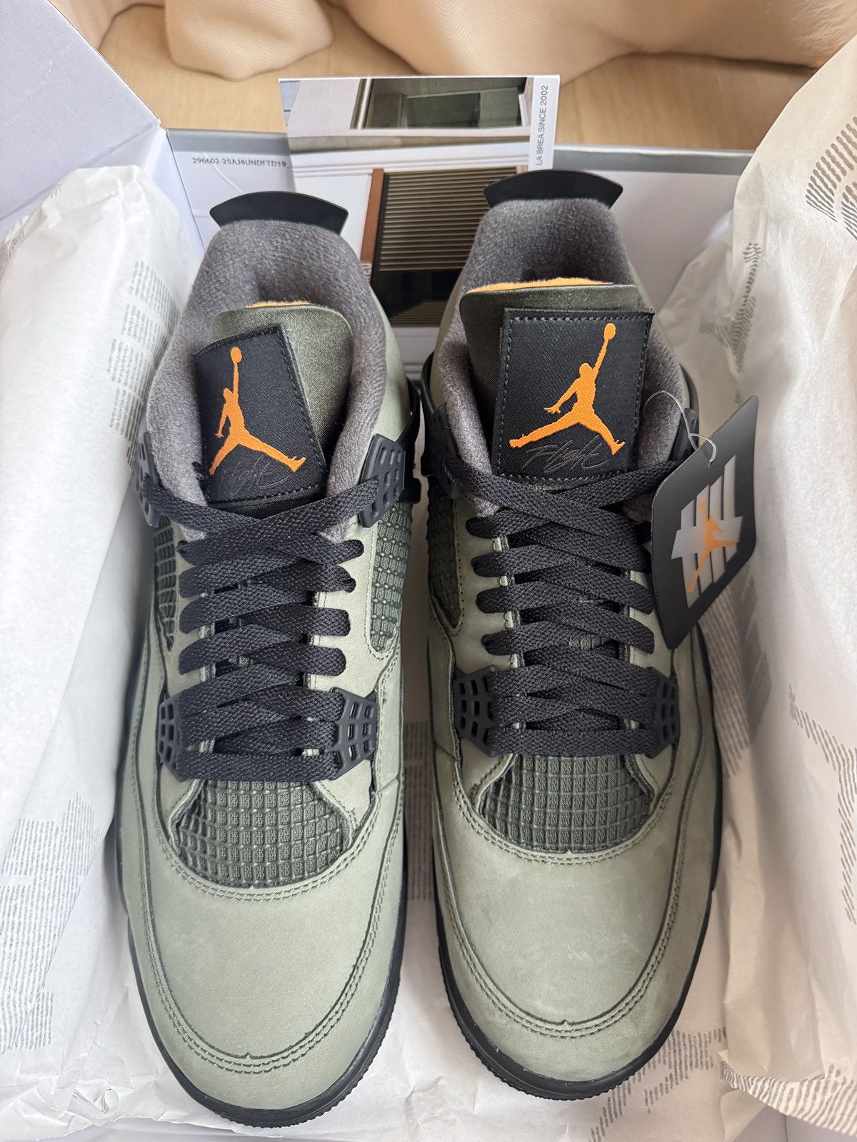 Jordan Brand × Undefeated Jordan Undefeated 4s 2025 release size 10 Size US 10 / EU 43 - 1 Thumbnail