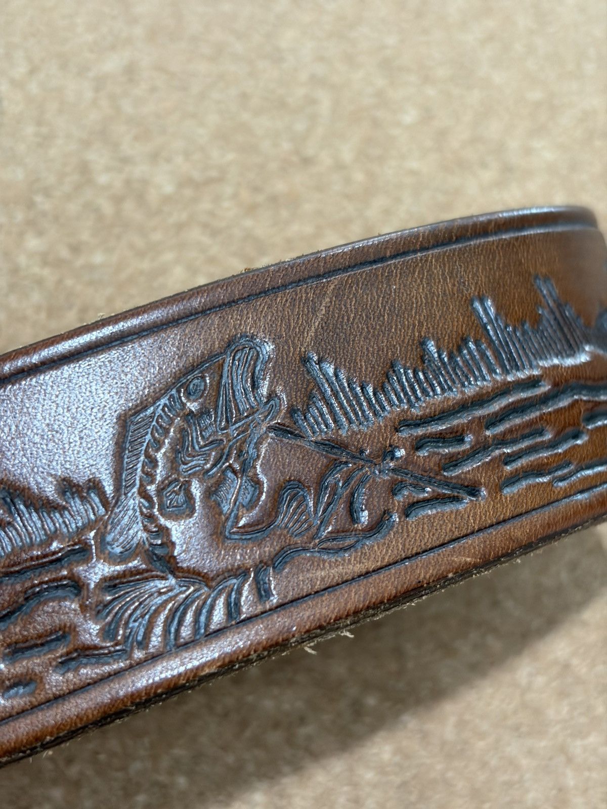 Bass Pro Shops Leather Belt Embossed Fishing Western Outdoor Casual Buckle Size 32 - 8 Thumbnail