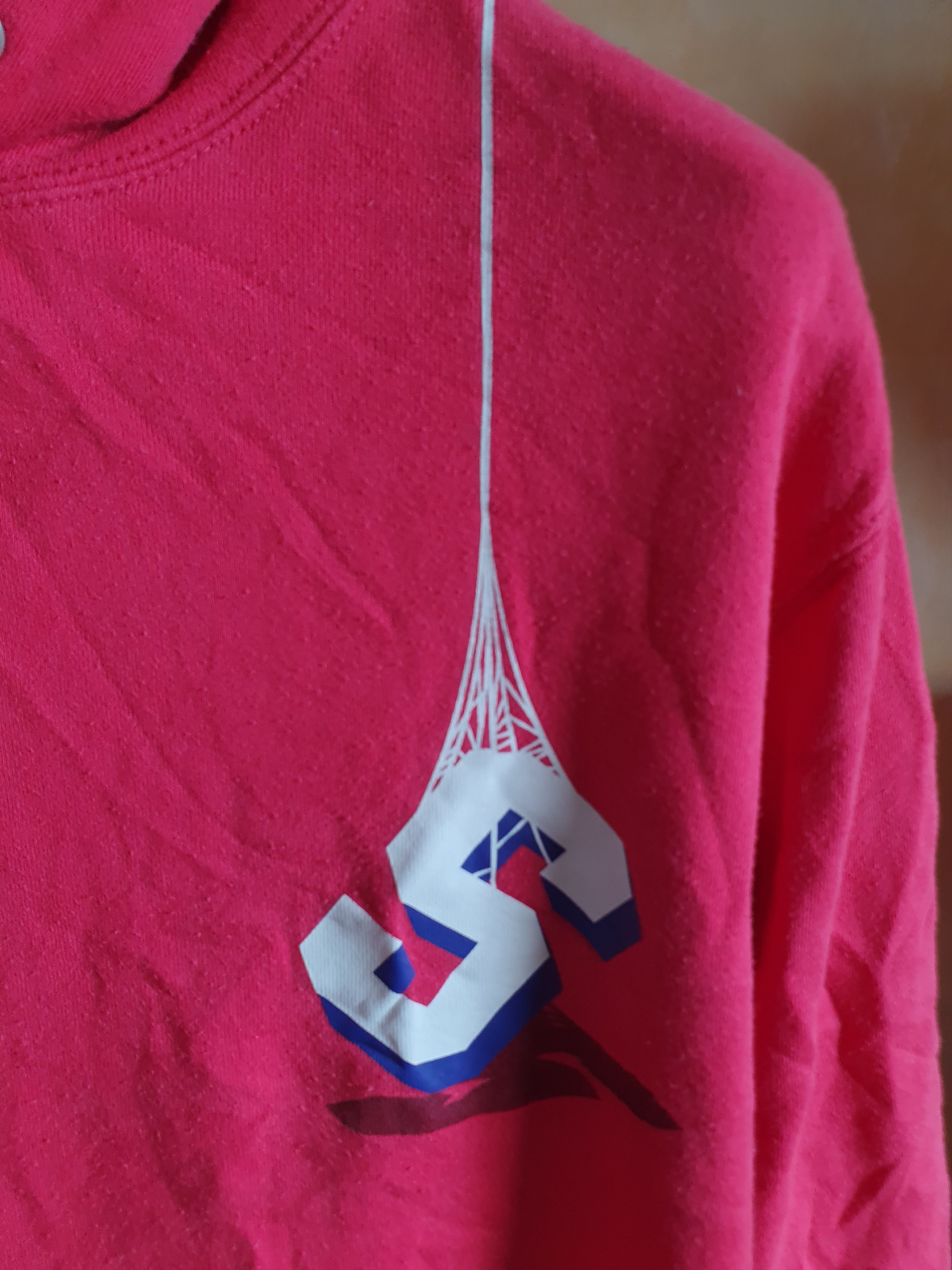 Marvel Comics × Uniqlo Uniqlo Marvel Spiderman Hoodie Hanging S sz S/M? Size US S / EU 44-46 / 1 - 7 Thumbnail