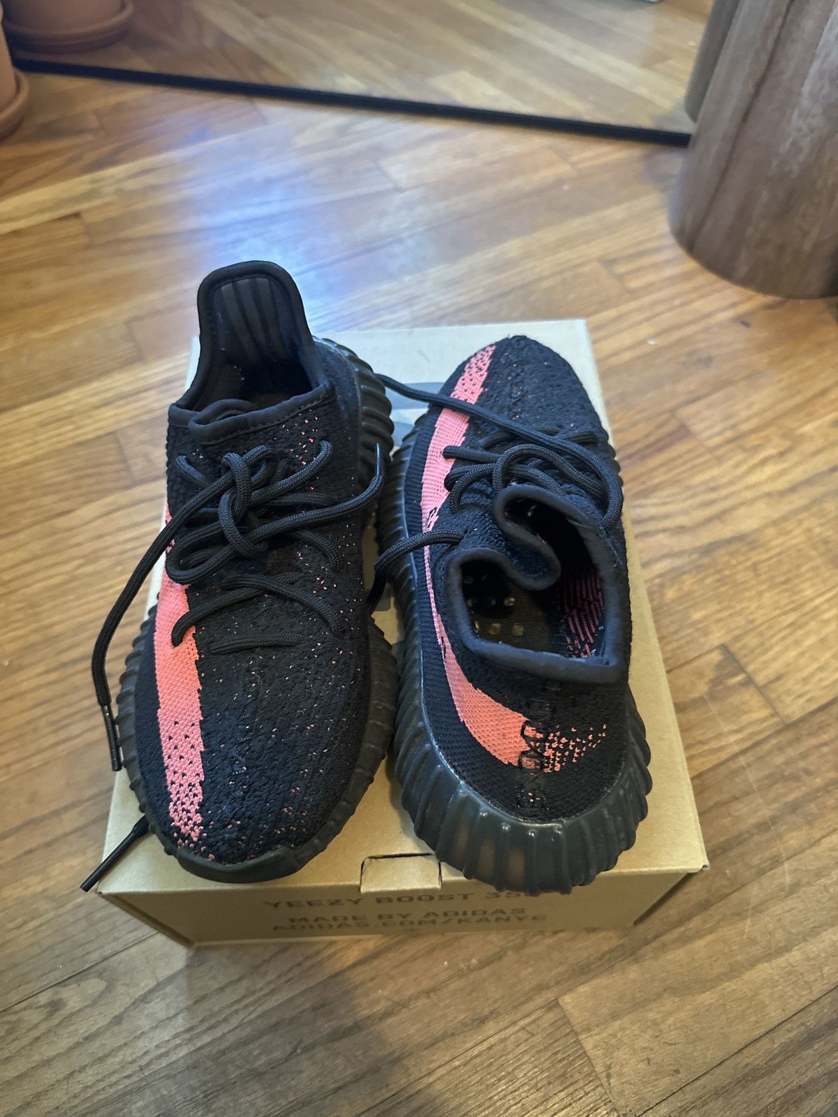 Yeezy YEEZY BOOST 350 V2 'RED’ Size US 4 / IT 34 - 7 Thumbnail