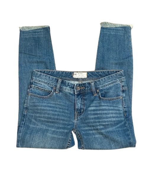 Free People “Maggie” Distressed Denim Straight Leg Jeans Size 27" / US 4 / IT 40 - 2 Thumbnail