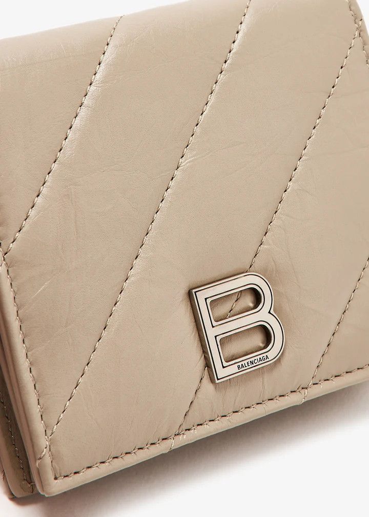 Balenciaga o1srvl11e0526 Size: OS / Crush Flap Coin Card Holder Quilted Size ONE SIZE - 2 Thumbnail