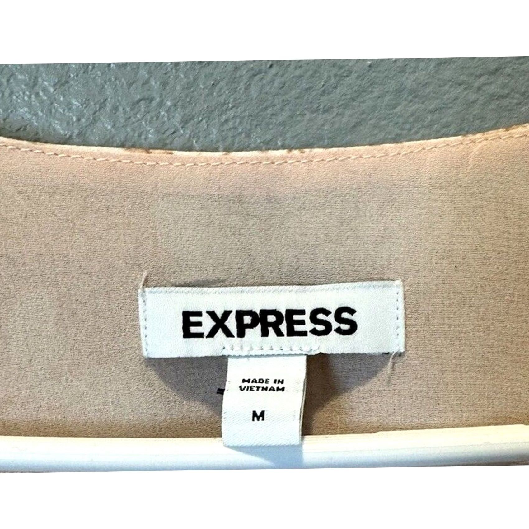 Express Express Floral Peplum Top Coral Size M Size M / US 6-8 / IT 42-44 - 2 Thumbnail