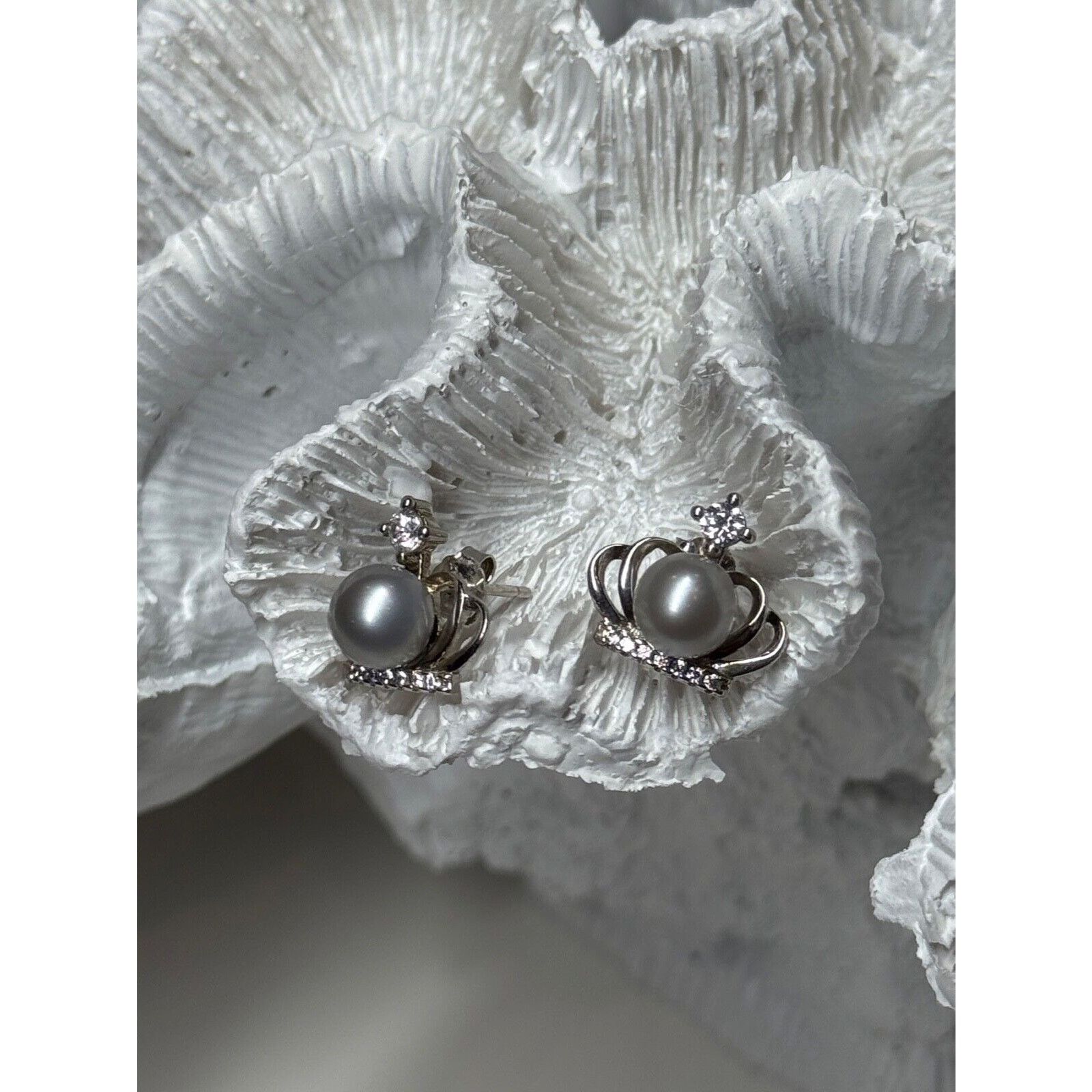 Jewelry 925 STERLING SILVER PEARL CROWN EARRINGS LENGTH 0.5 INCH Size ONE SIZE - 7 Thumbnail