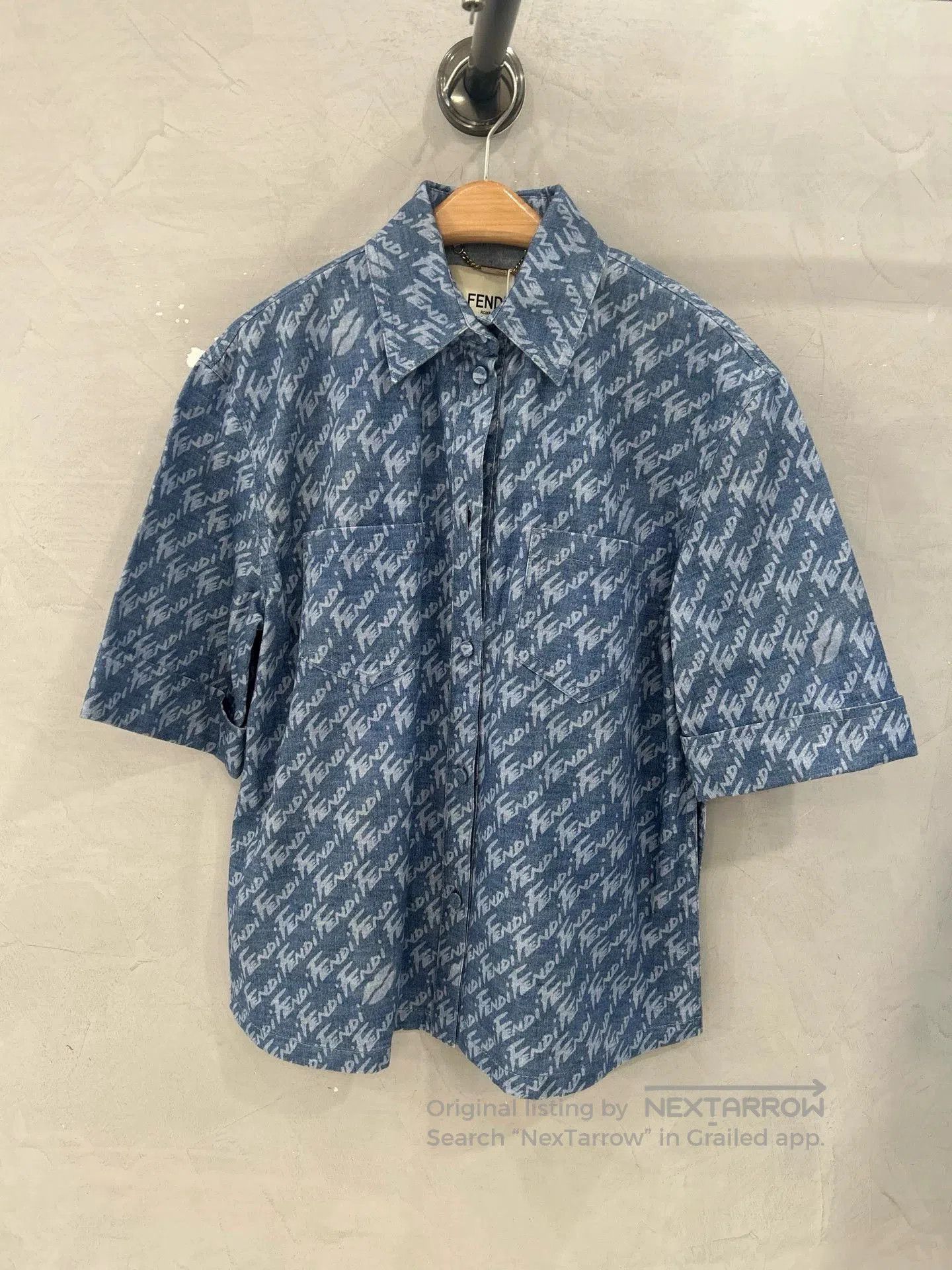 Fendi Fendi Logo Print Denim Short Sleeve Shirt. Size US S / EU 44-46 / 1 - 1 Thumbnail