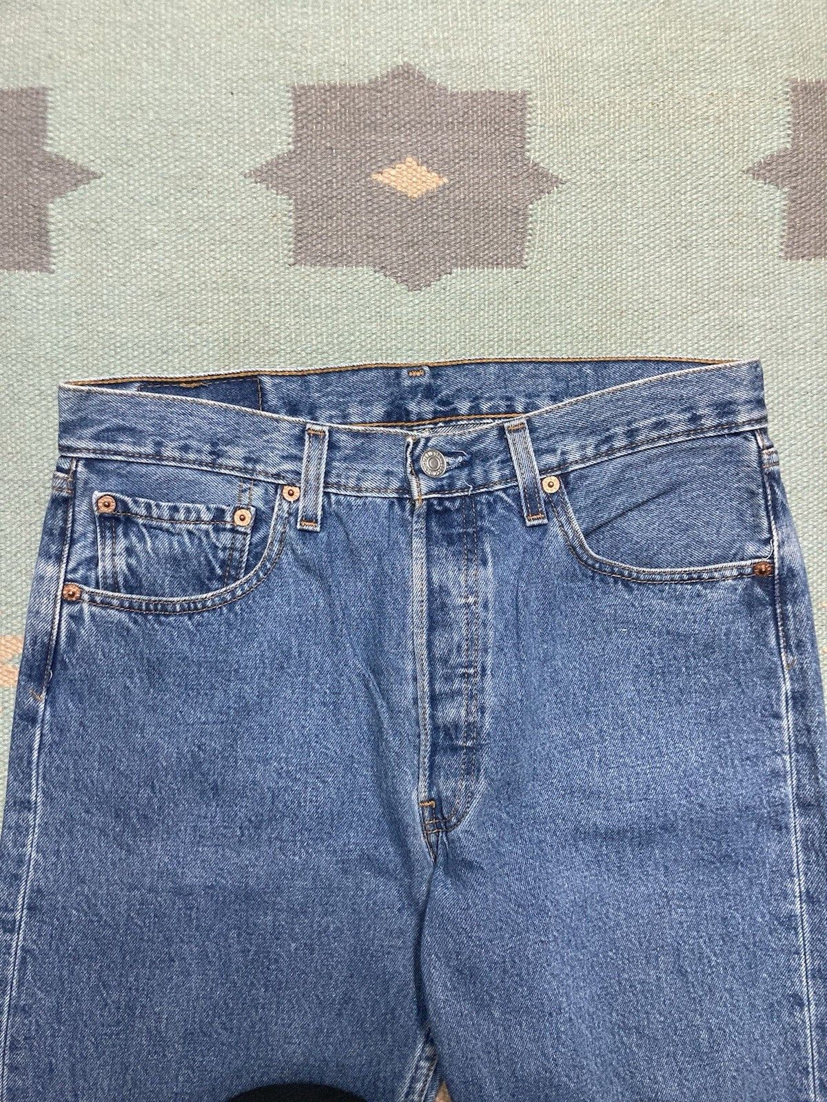 Levi's × Vintage Levi’s 501 xx jeans button fly mediu wash denim Mexico 32x31 Size US 32 / EU 48 - 7 Thumbnail